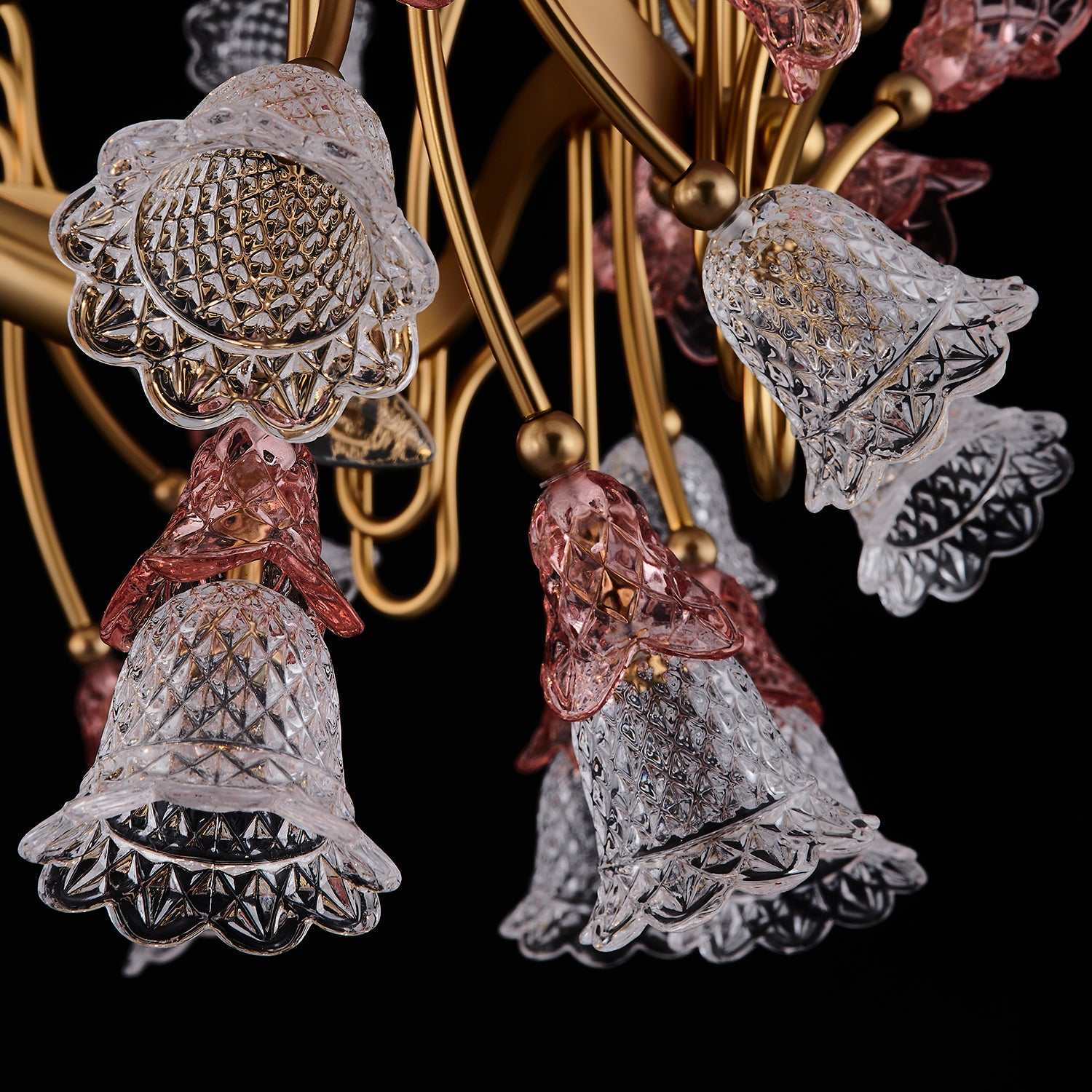 22.5'' Bella 6 Light Antique Brass Chandelier