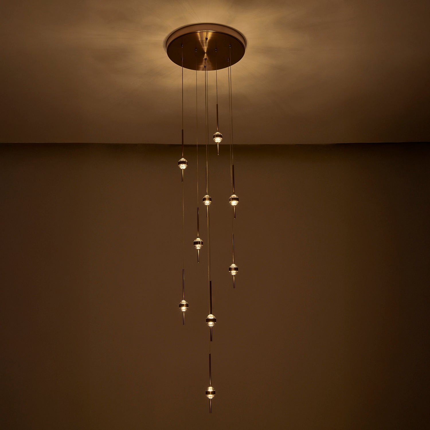 14'' Goccia 18 Light Winter Brass Chandelier