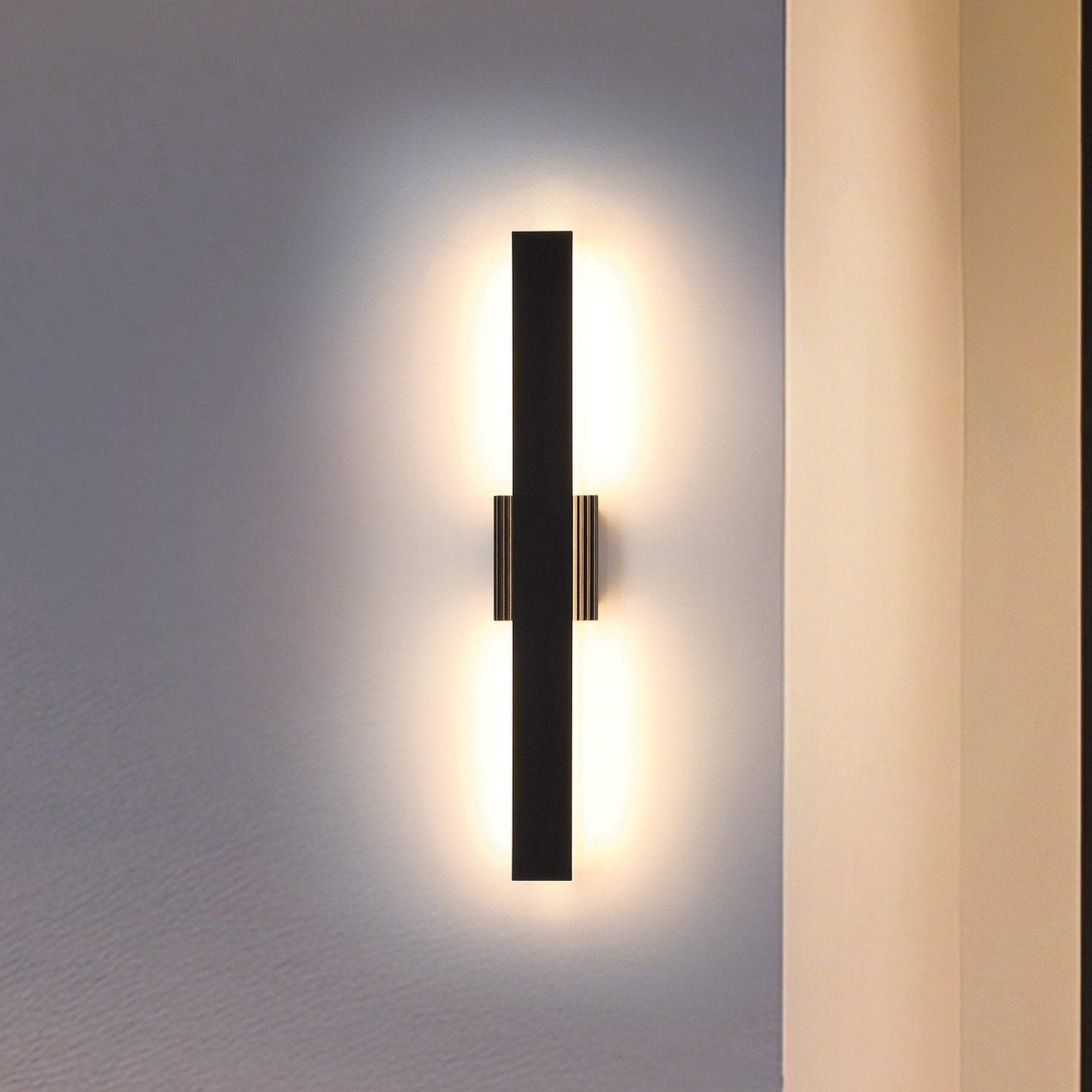 Jacks 36-inch Textured Black 5CCT LED Exterior Wall Sconce