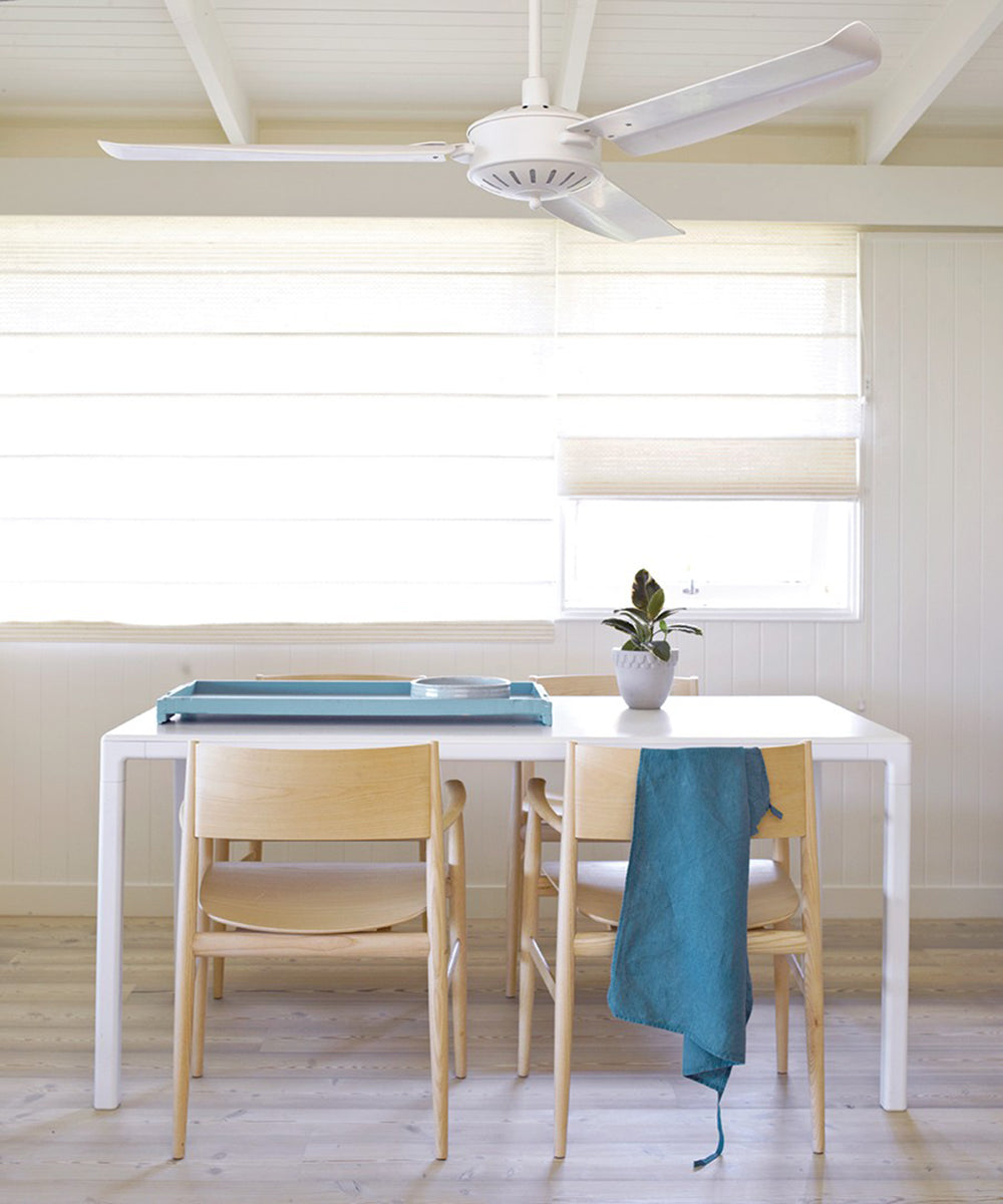 56 Inch Indoor Outdoor White Ceiling Fan in Antique White with Remote