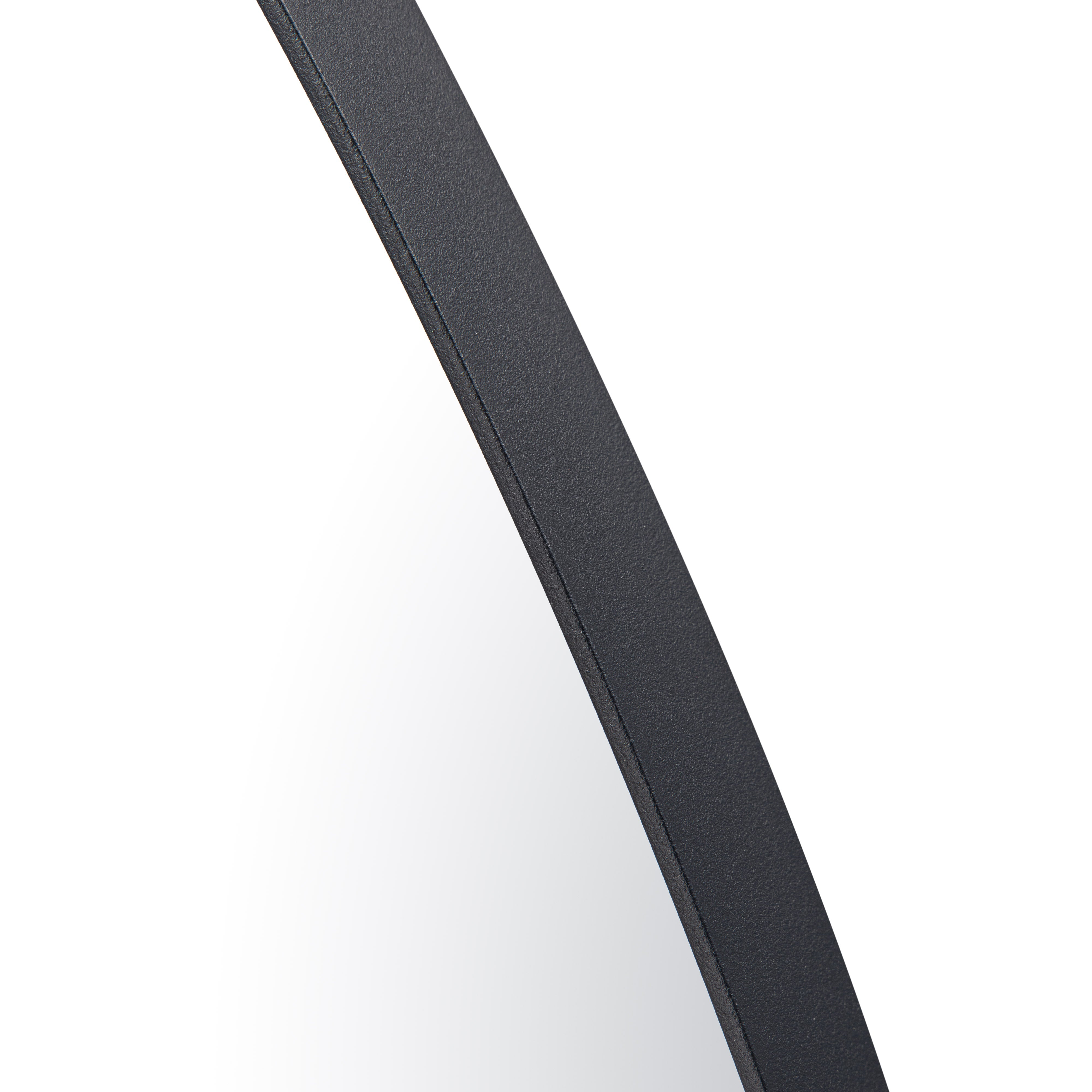 Tablet 22 x 30 Oval Mirror