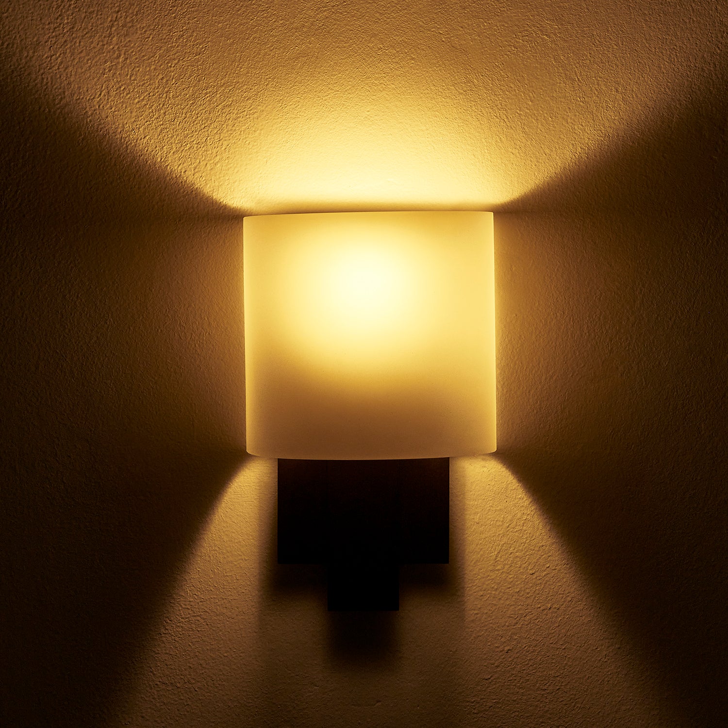7.5'' Espille 1 Light Bronze Wall Sconce