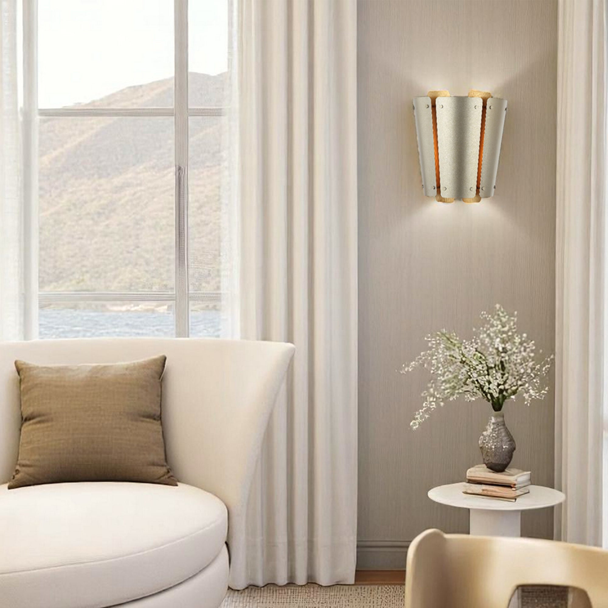 Peep Show 1 Light Wall Sconce