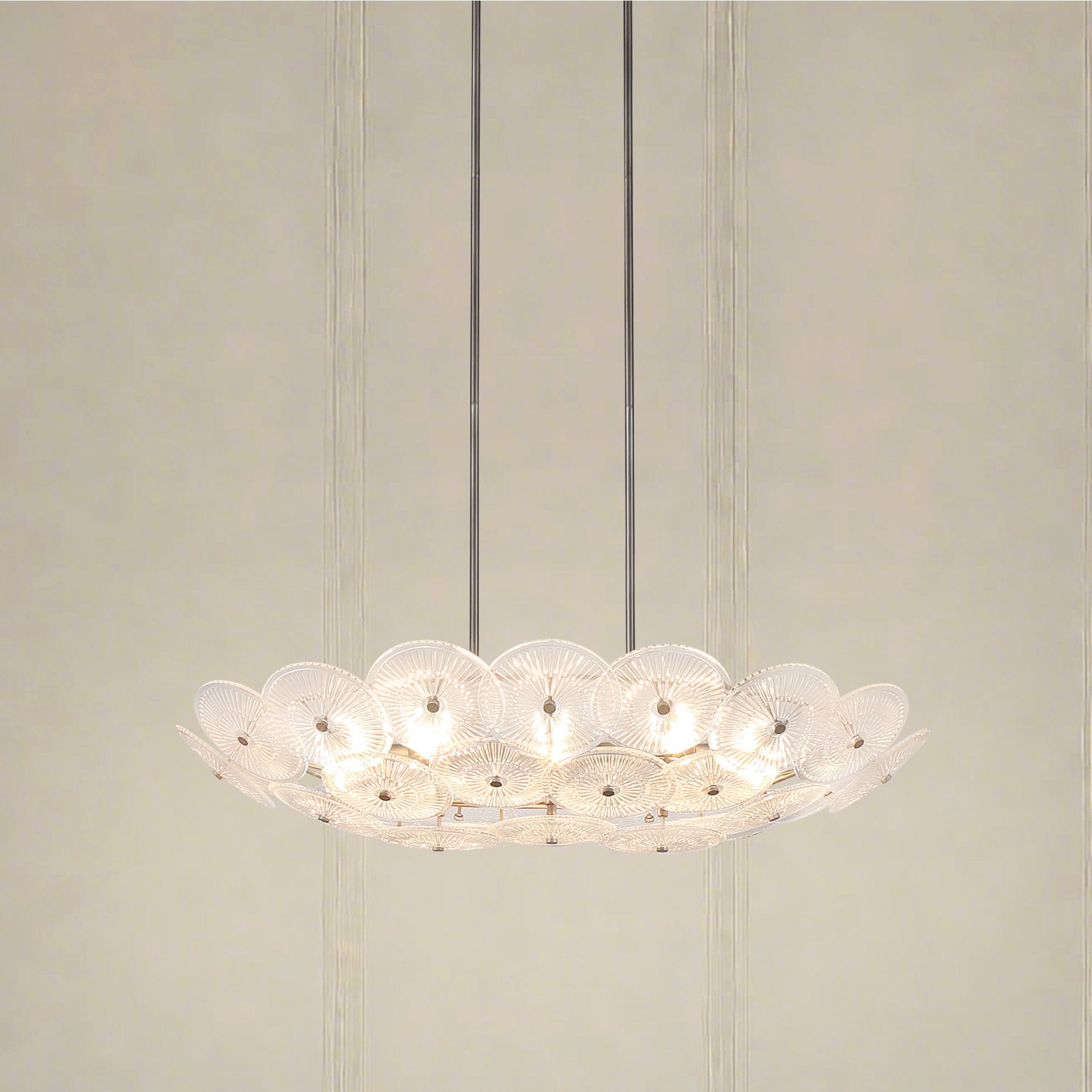 Avril 42-inch 8-light Forged Bronze Chandelier with Clear Starburst Glass Shade