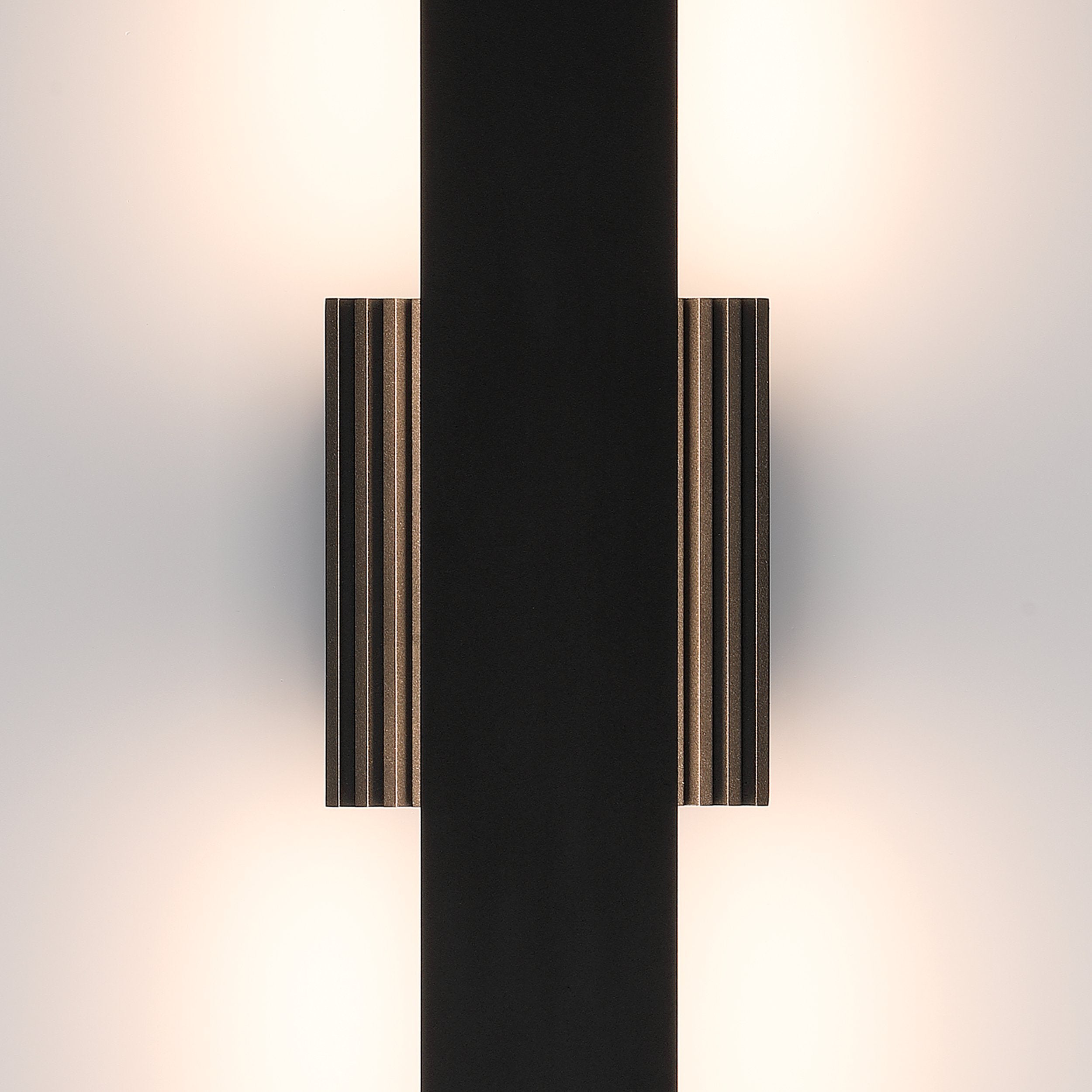Jacks 22-inch Textured Black 5CCT LED Exterior Wall Sconce
