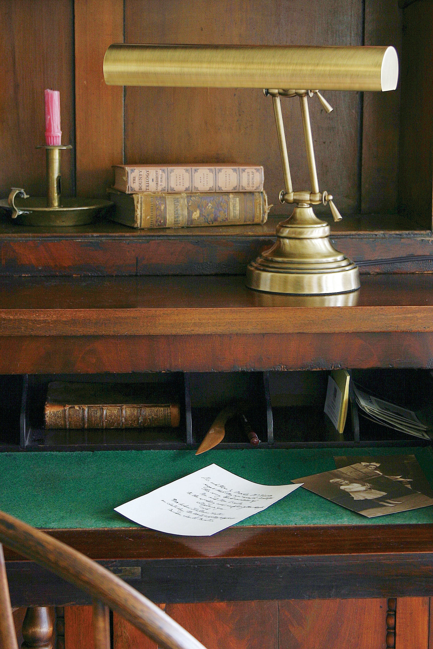 12-inch Advent Antique Brass Desk Lamp