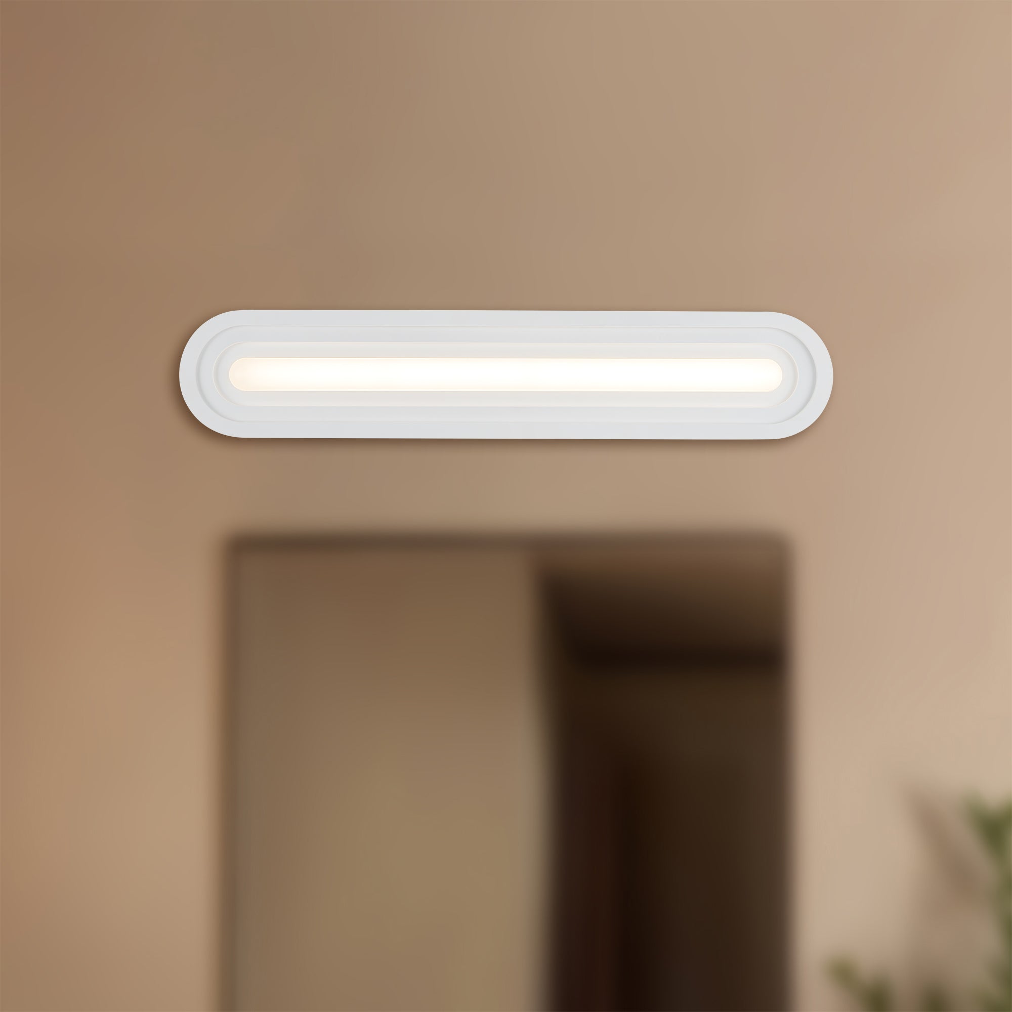 arco-24-in-aluminum-vanity-light