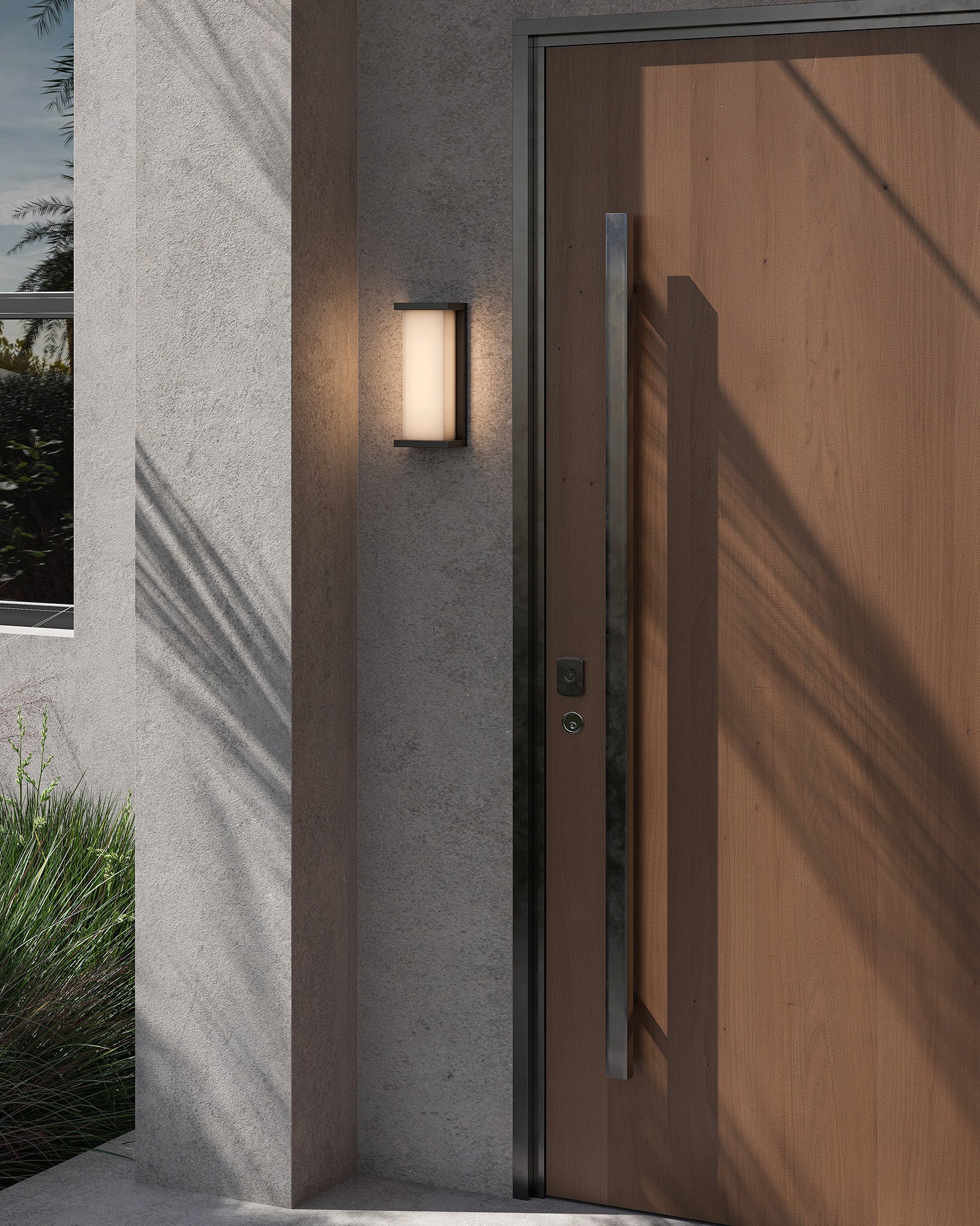 Bravo 14-in Aluminum Outdoor Wall Sconce