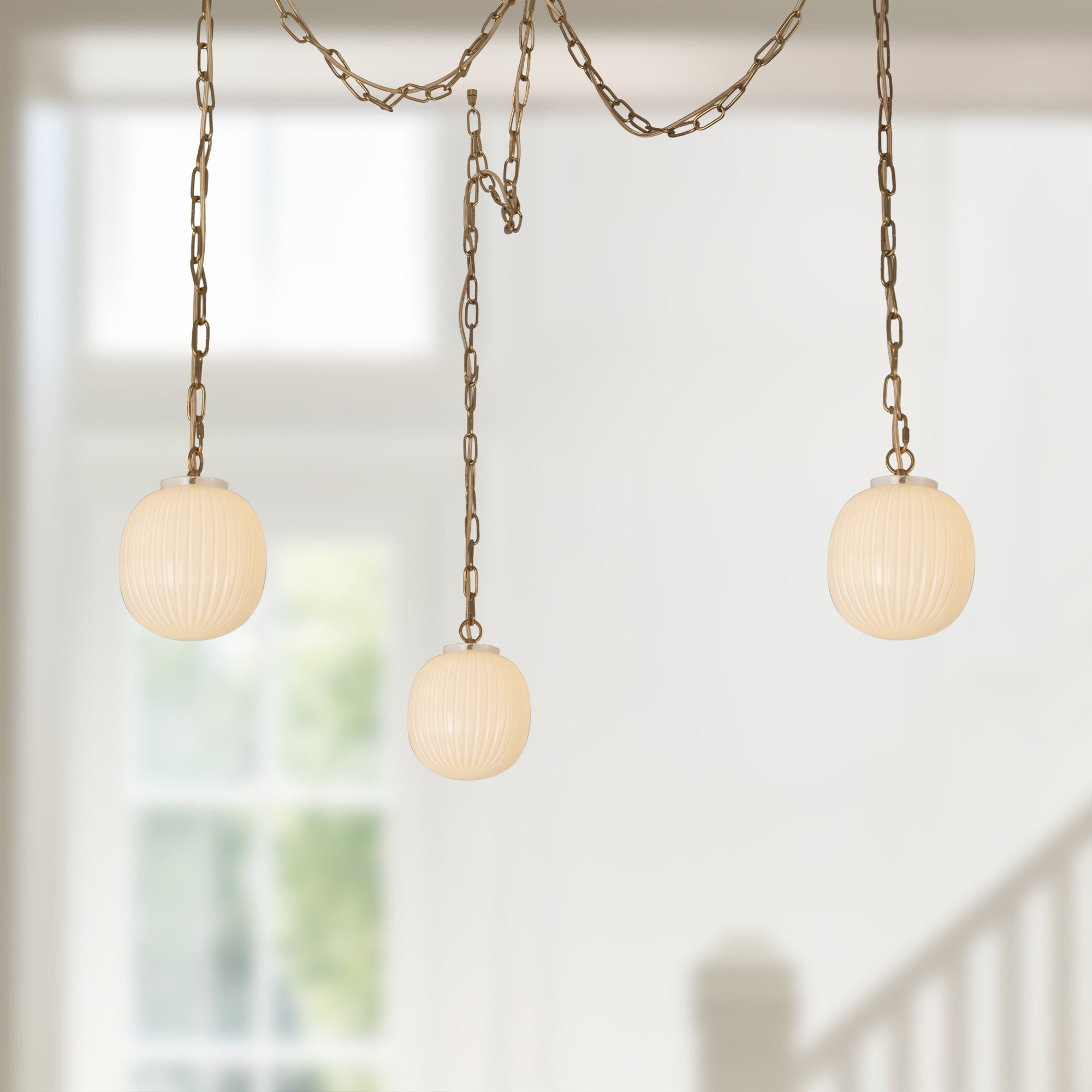 Cherise 7-in 3-Light Socket