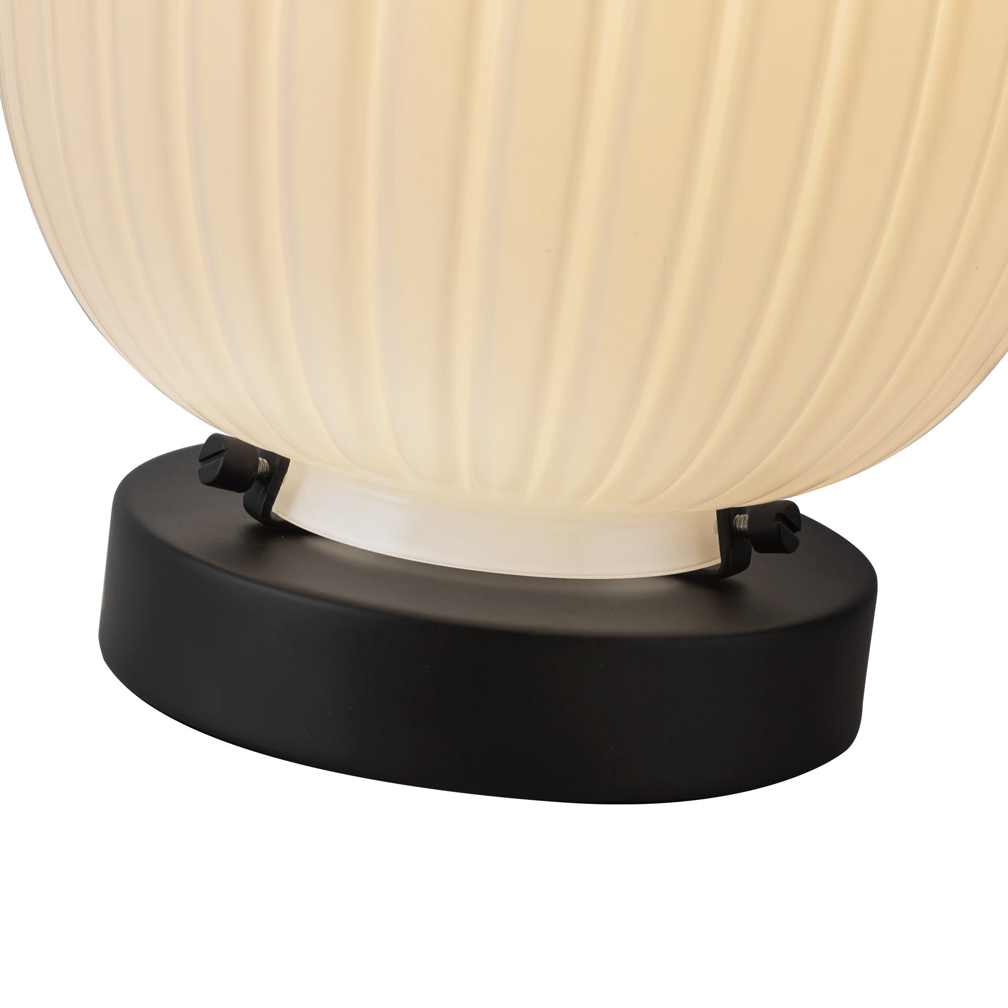 Cherise 7-in Steel Table Lamp