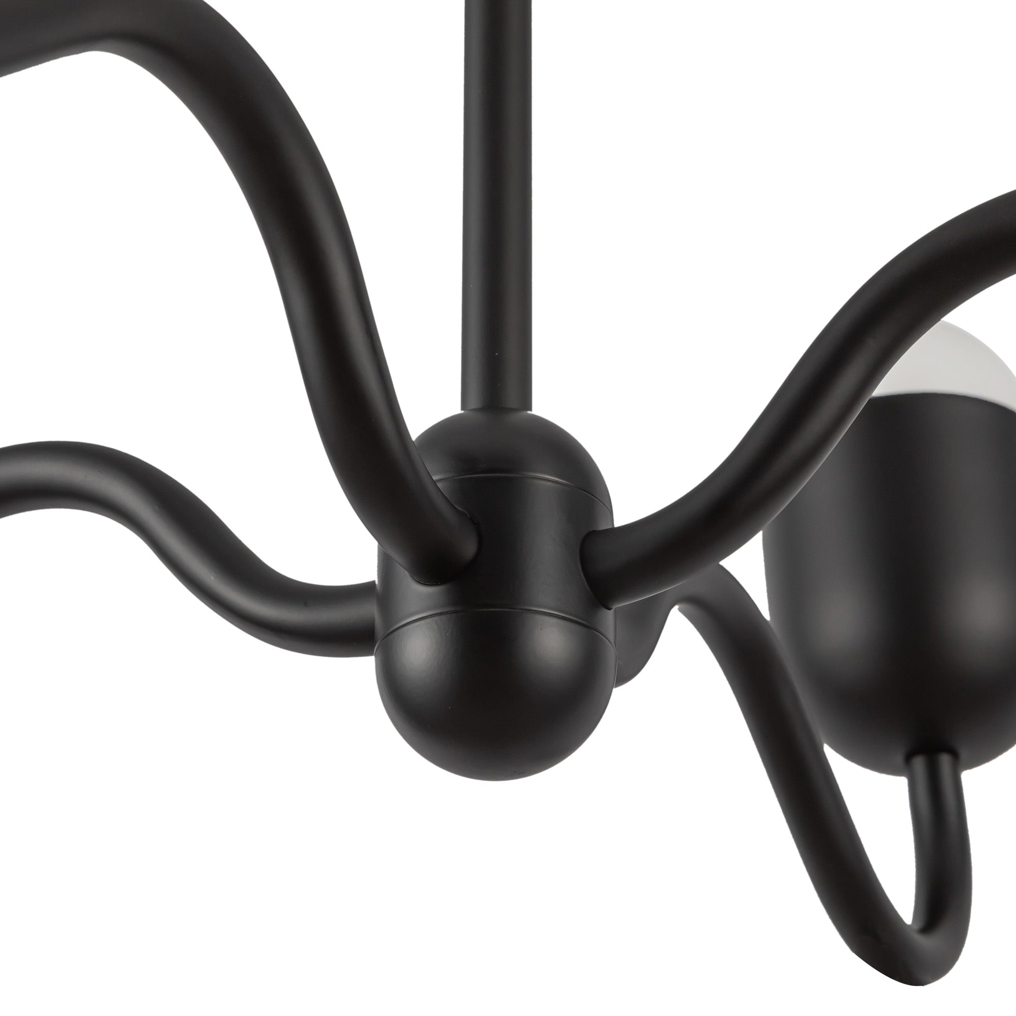 Effie 27-in Aluminum Chandelier