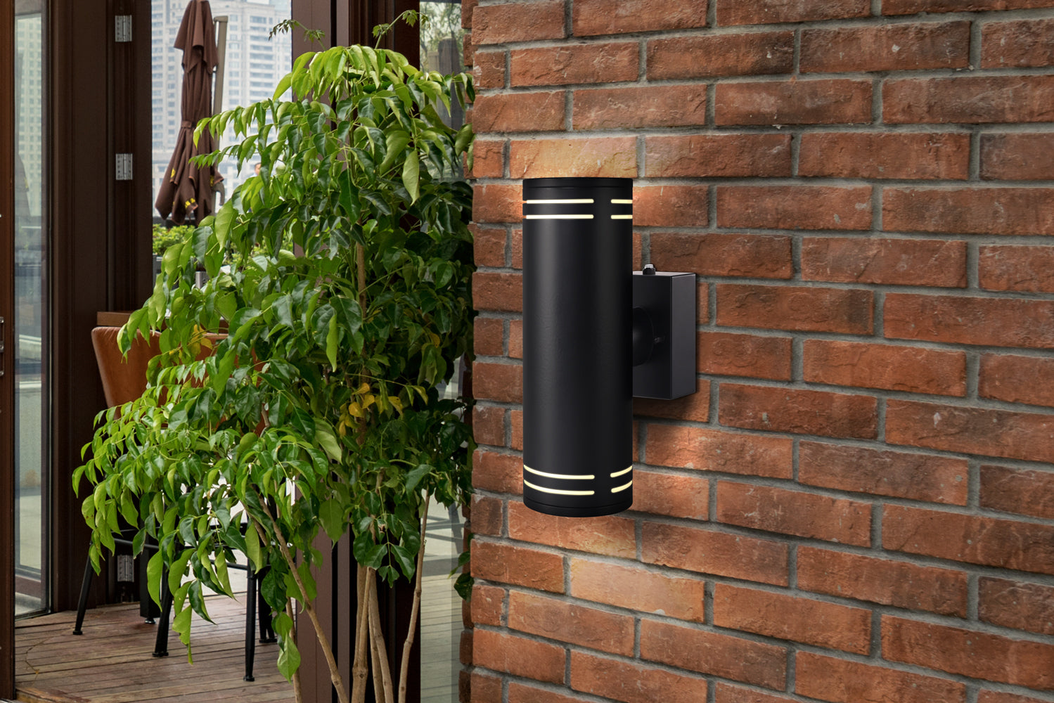 Modern LED Wall Light – 31W Outdoor Up & Down Residential Fixture