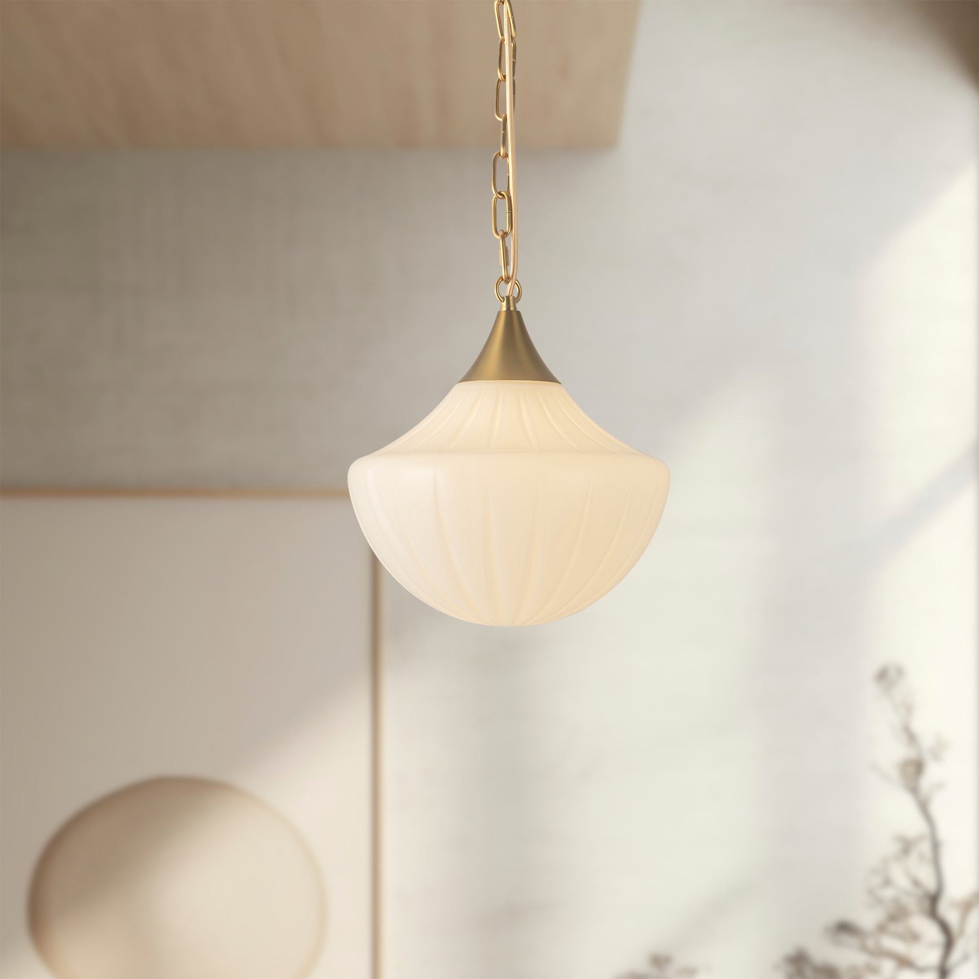 farrah-12-in-steel-pendant