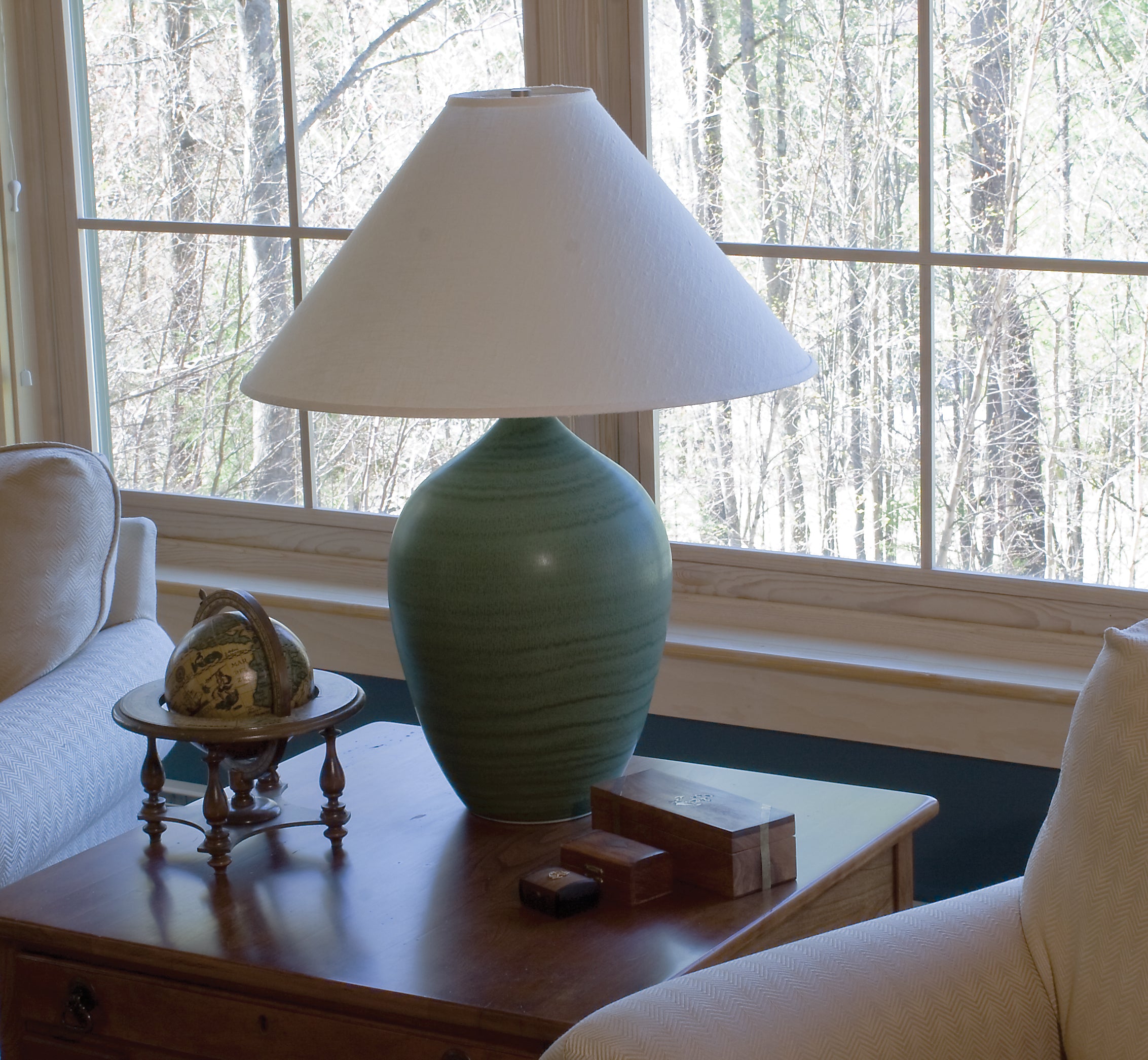 27-inch Scatchard Matte Green LED Table Lamp