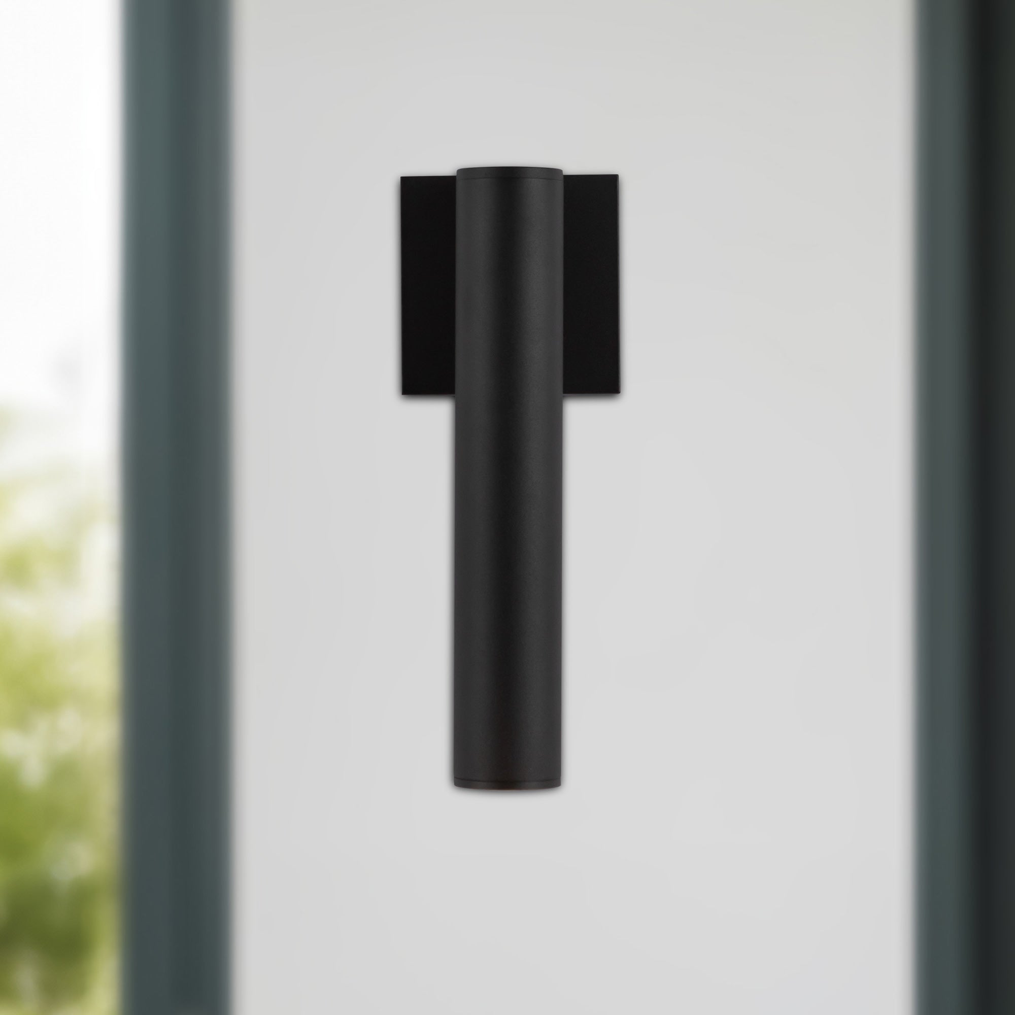 Lorna 12-in (2-in Dia.) Aluminum Outdoor Wall Sconce