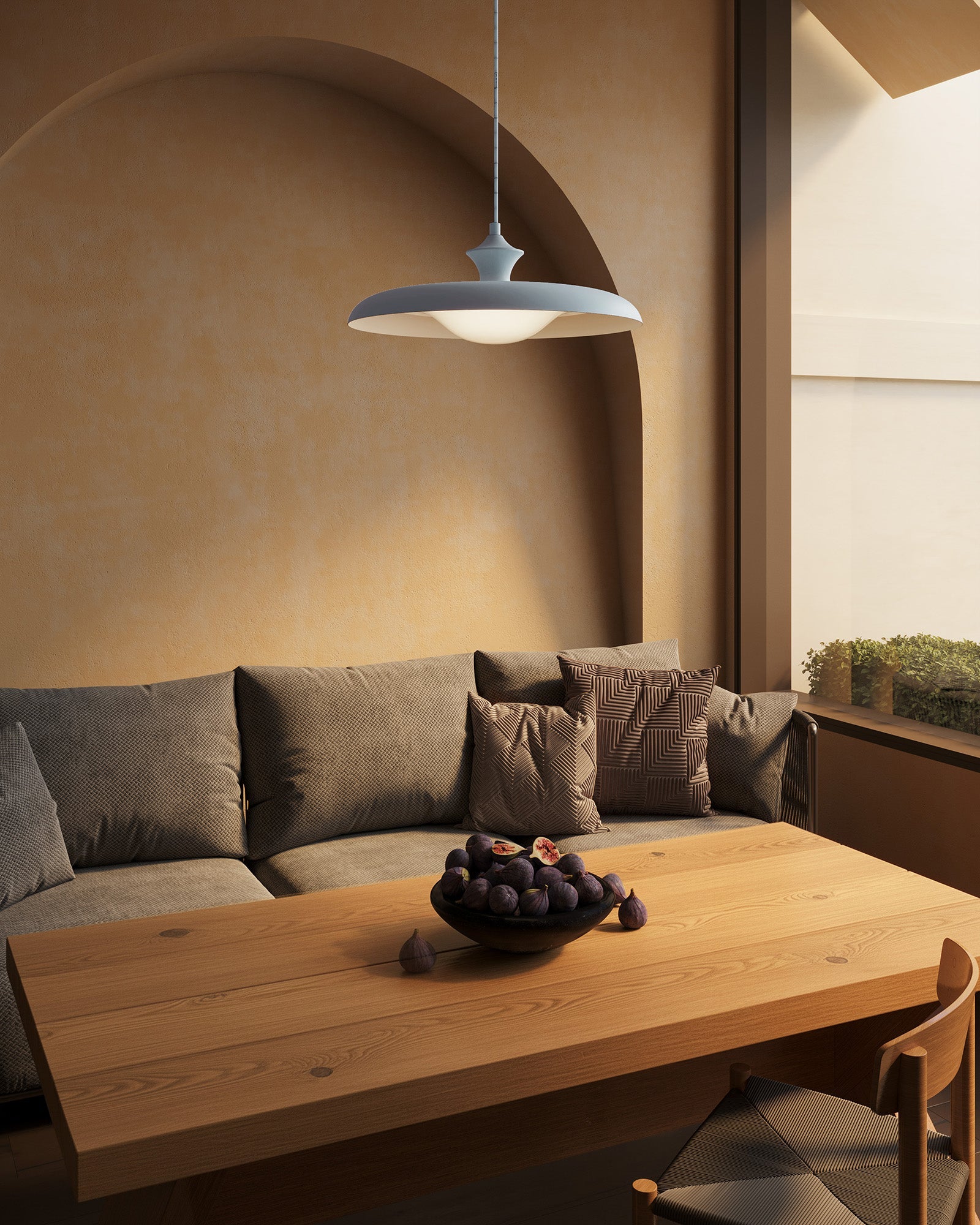 minori-15-in-steel-pendant