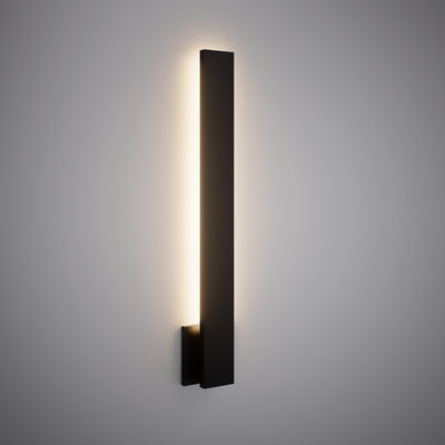 Blade 24-in Aluminum wall light Black powder Coated