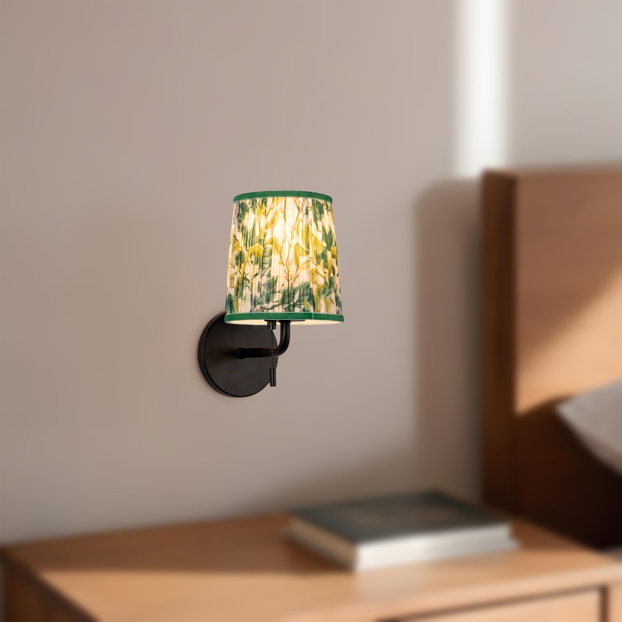 scout-10-in-steel-vanity-light