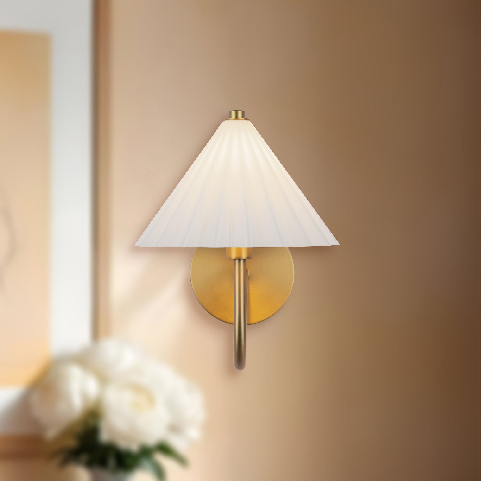 Serena 8-in Steel Vanity Light