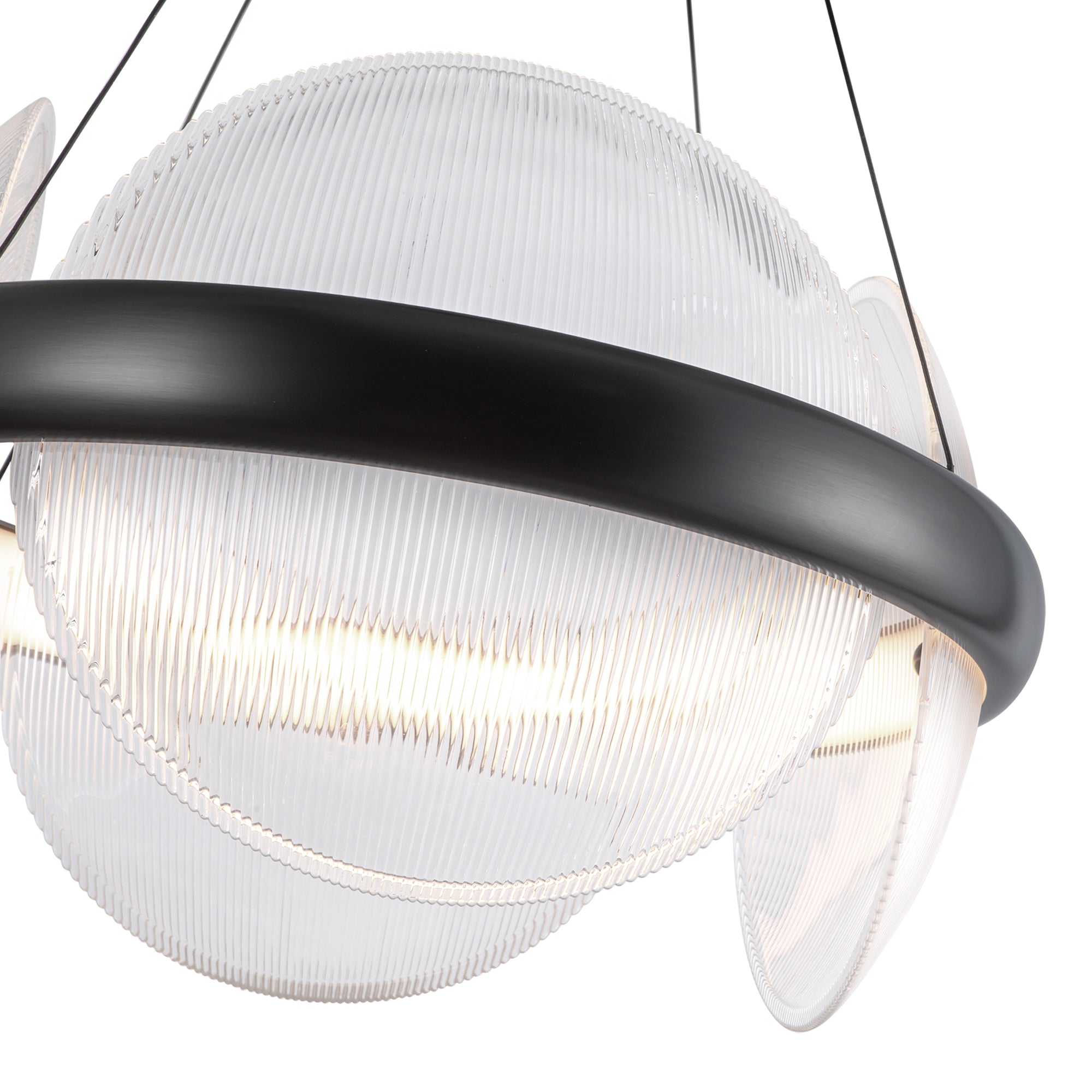 Taurus 22-in Aluminum Chandelier