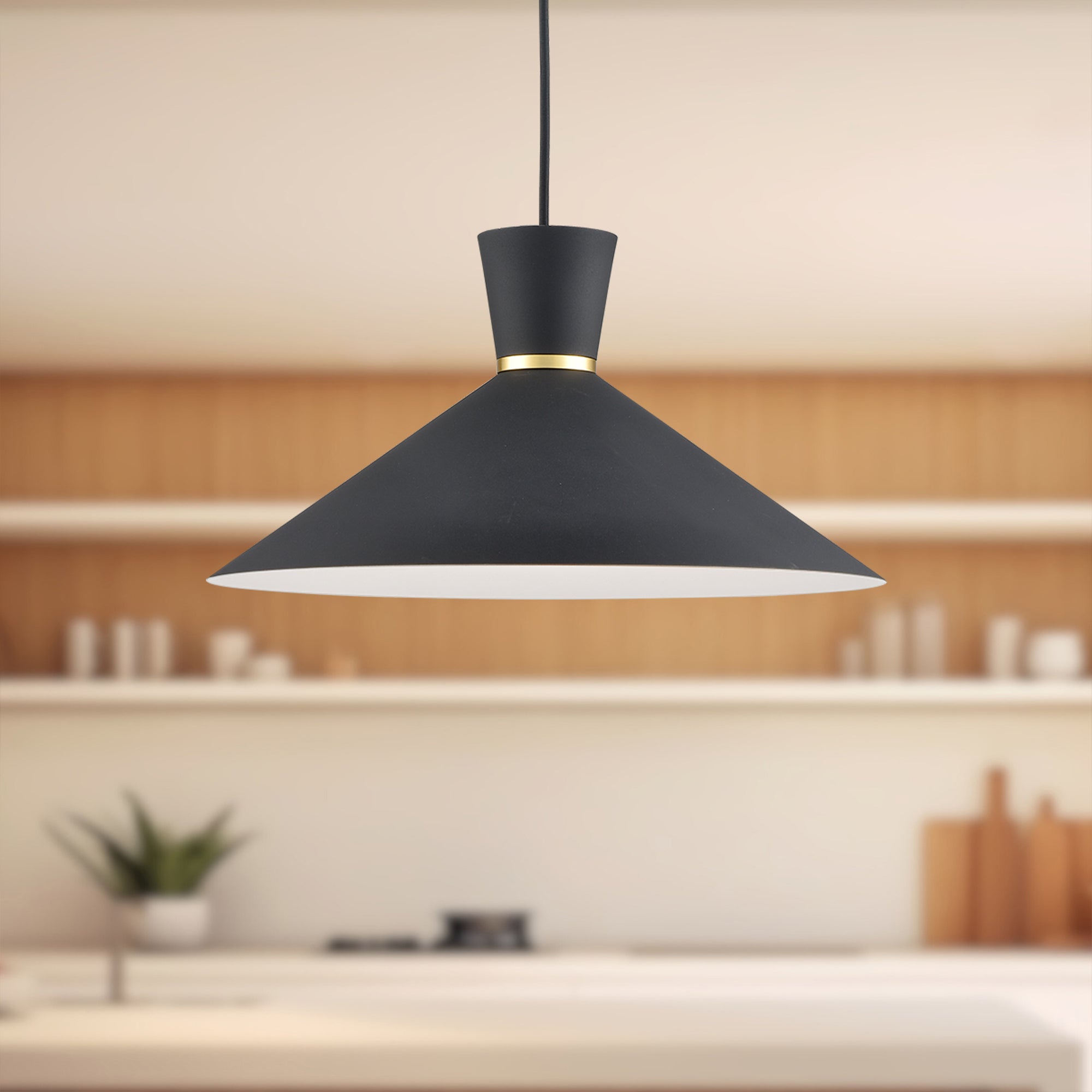 Vanderbilt 16-in Gold-Accented Aluminum Dome Pendant