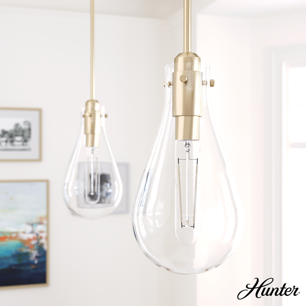 Isabella Scalloped 14-inch 1-light Luxe Gold and Off White Linen Pendant with White Linen Fabric Shade