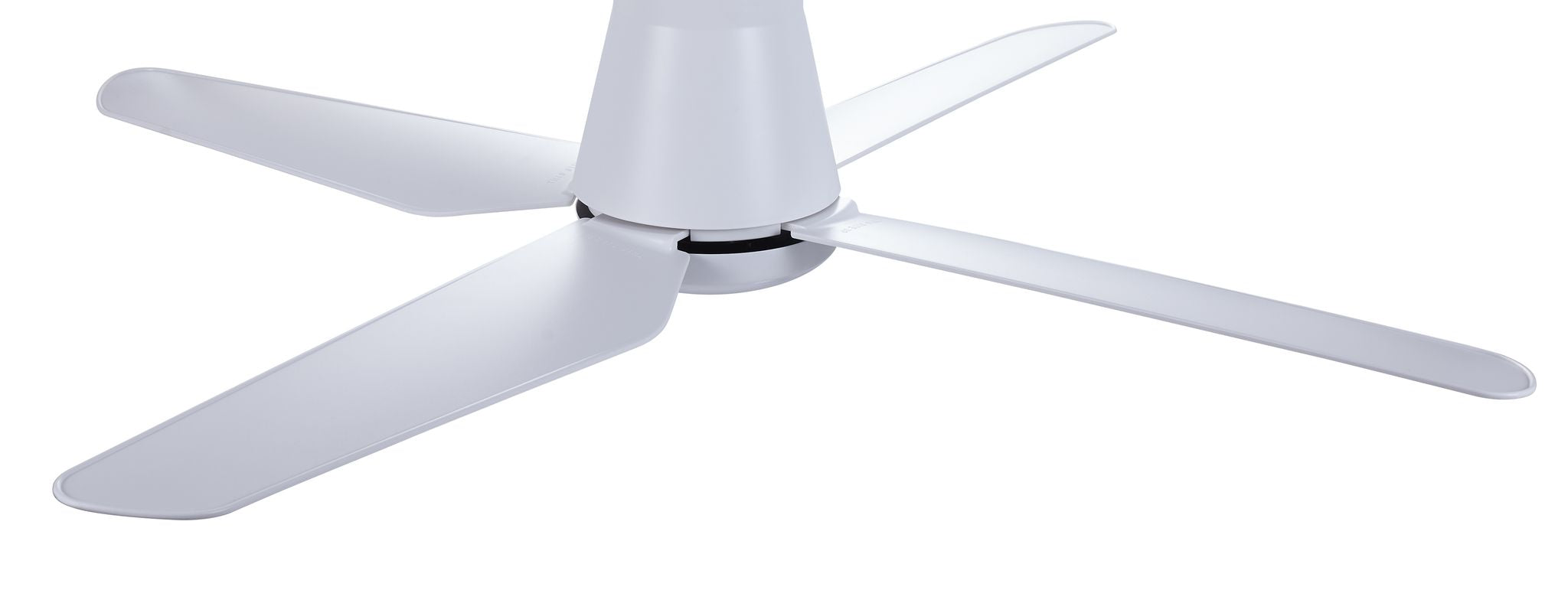 Aria Hugger 52 Inch White Fan with 1 Light and Remote