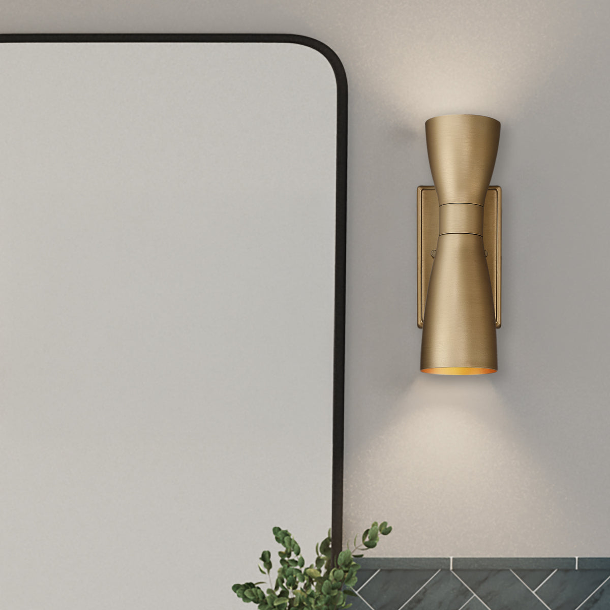 Zola 13.5-inch 2-light Luxe Gold Wall Sconce with Flat Matte Black Metal Shade