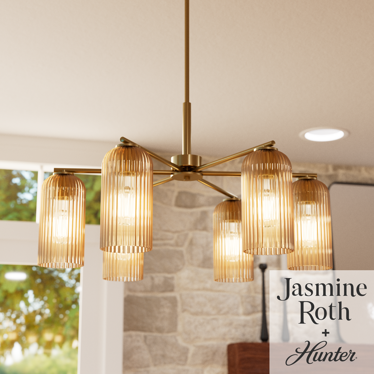 Beverly Glen 31-inch 6-light Luxe Gold Chandelier with Amber Glass