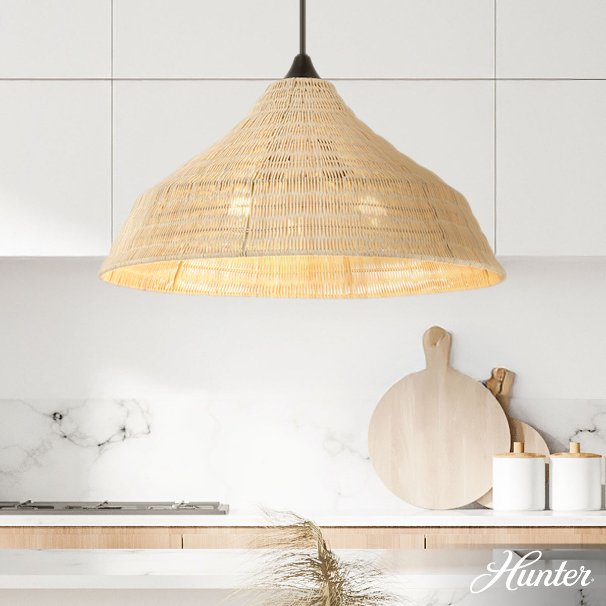 Xidane 42.25-inch 5-light Alturas Gold Linear Chandelier with Clear Glass