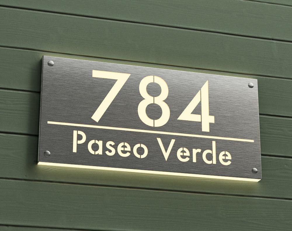 Customaddresssignplaque9_81d6b7fe-f95d-489e-9466-71a34d5b1685
