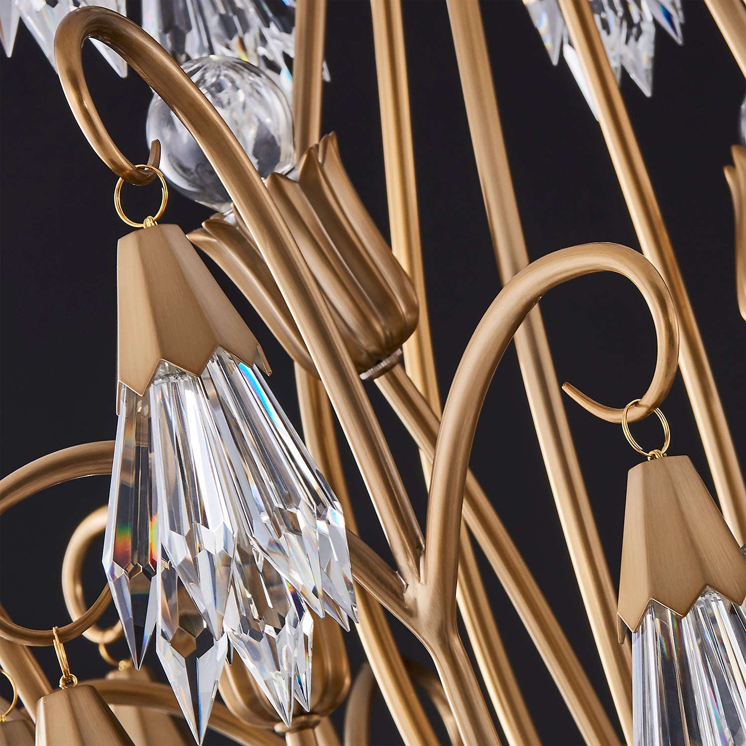 38'' Tulipani 6 Light Winter Brass Chandelier