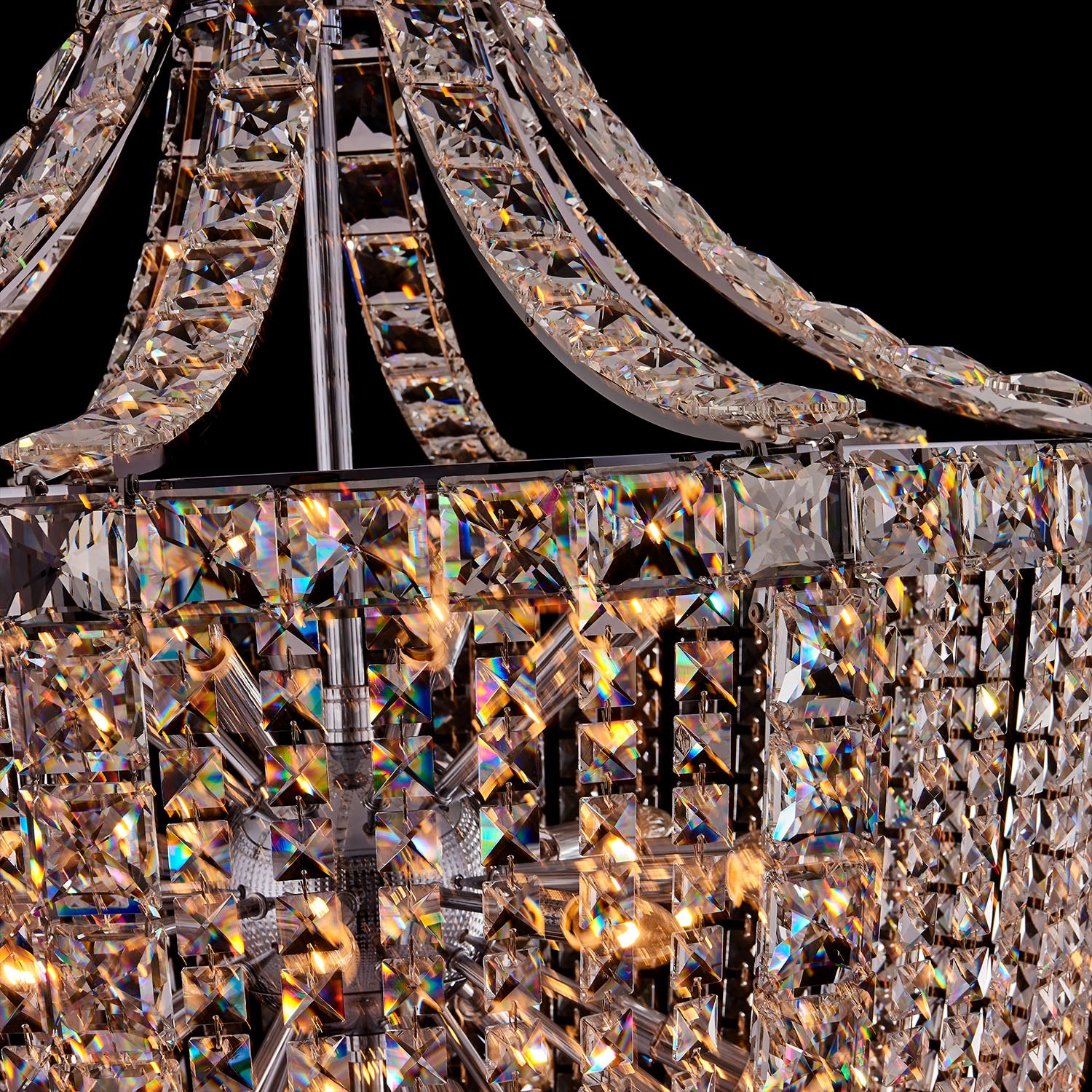 51'' Scudo 35 Light Chrome Chandelier