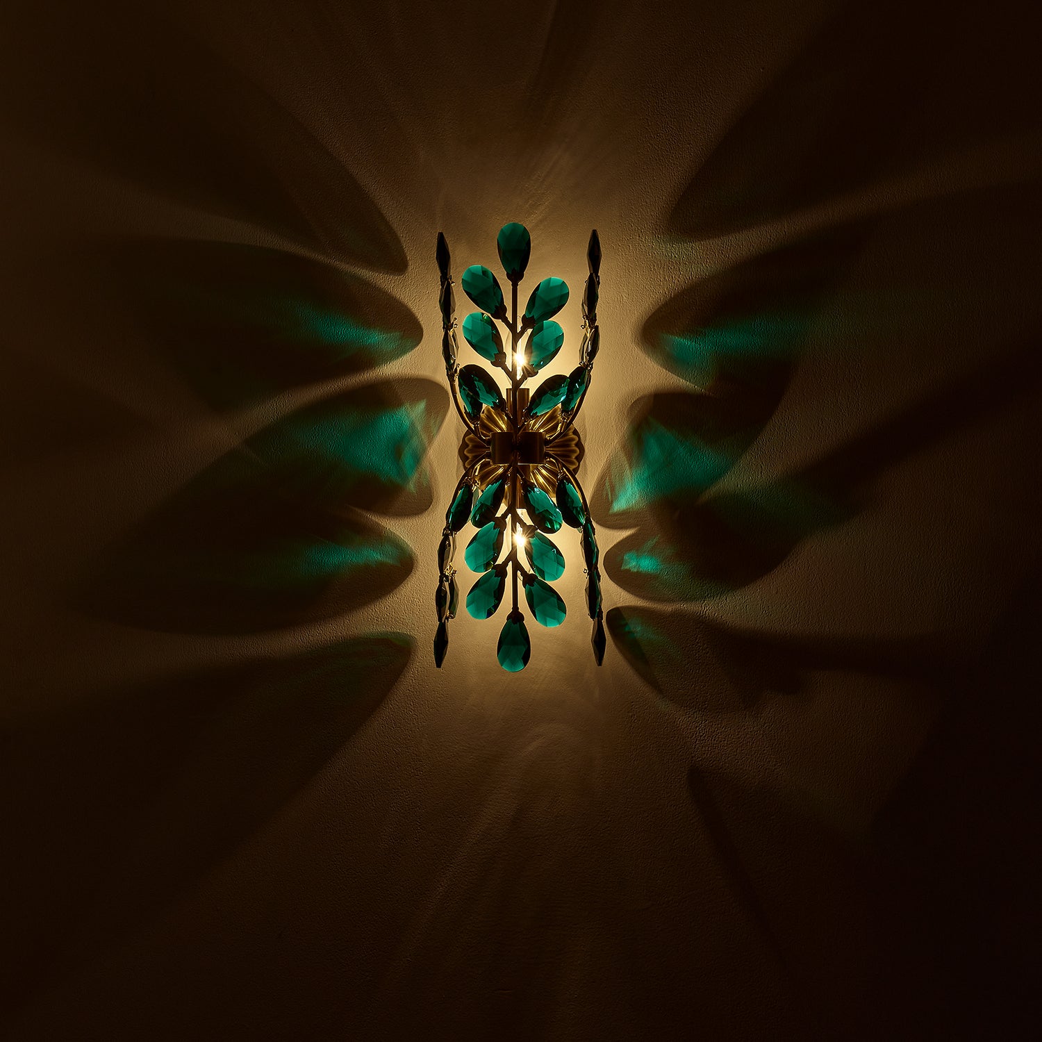 7'' Alloro 2 Light True Brass Wall Sconce