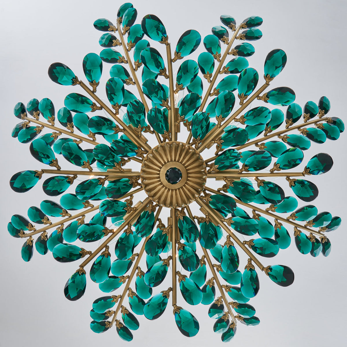 22.5'' Alloro 8 Light True Brass Chandelier