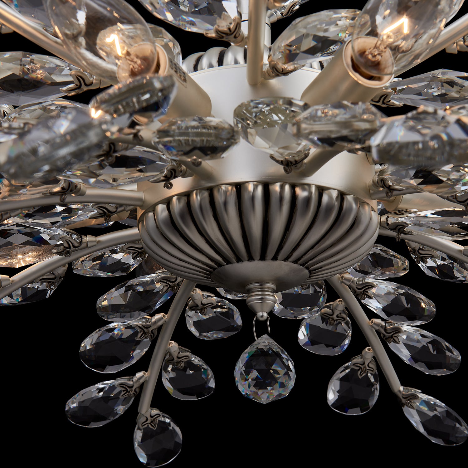 22.5'' Alloro 8 Light Pewter Chandelier
