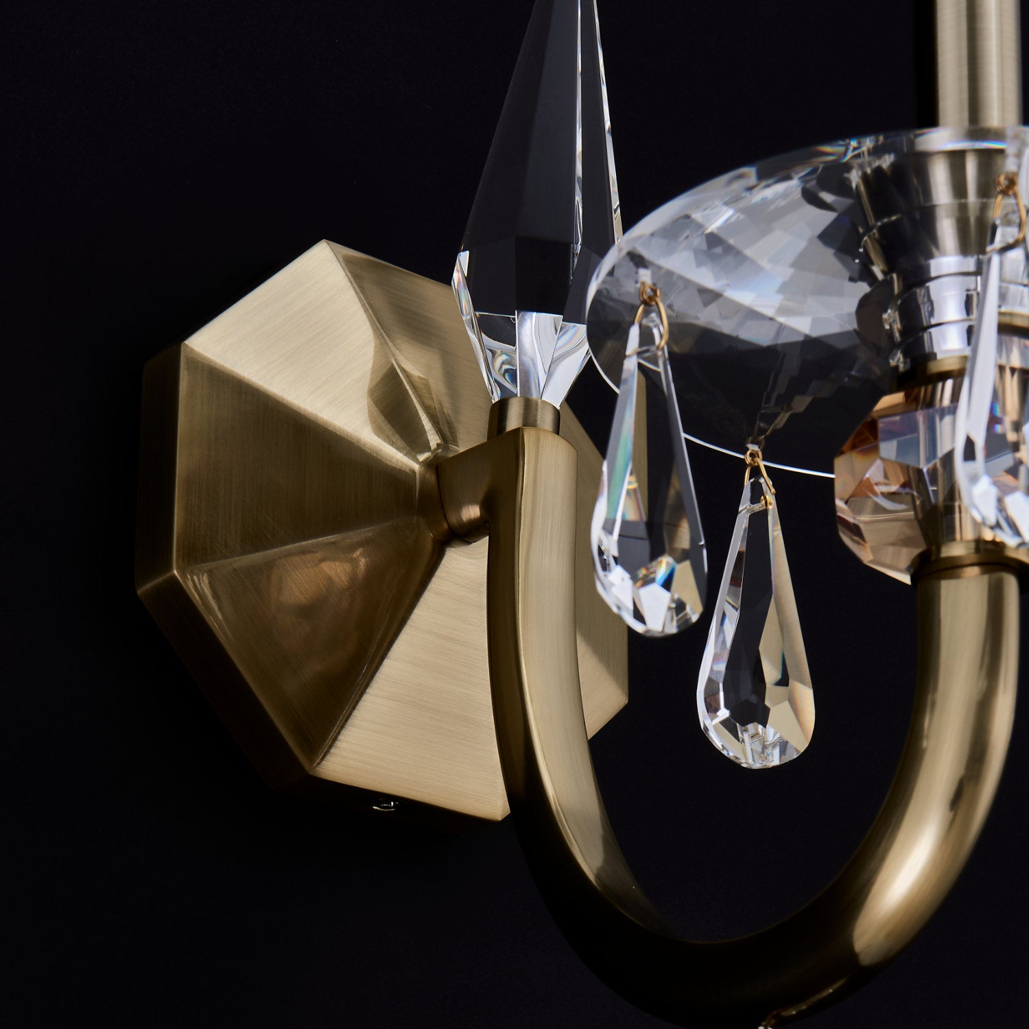 6'' Passo 1 Light Brushed Brass Wall Sconce
