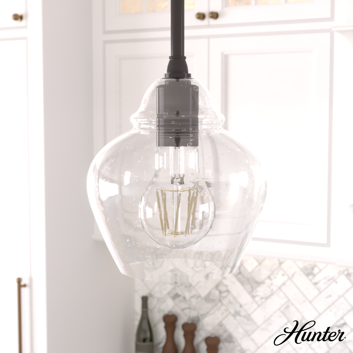 Saddlewood 24-inch 6-light Natural Black Iron Chandelier
