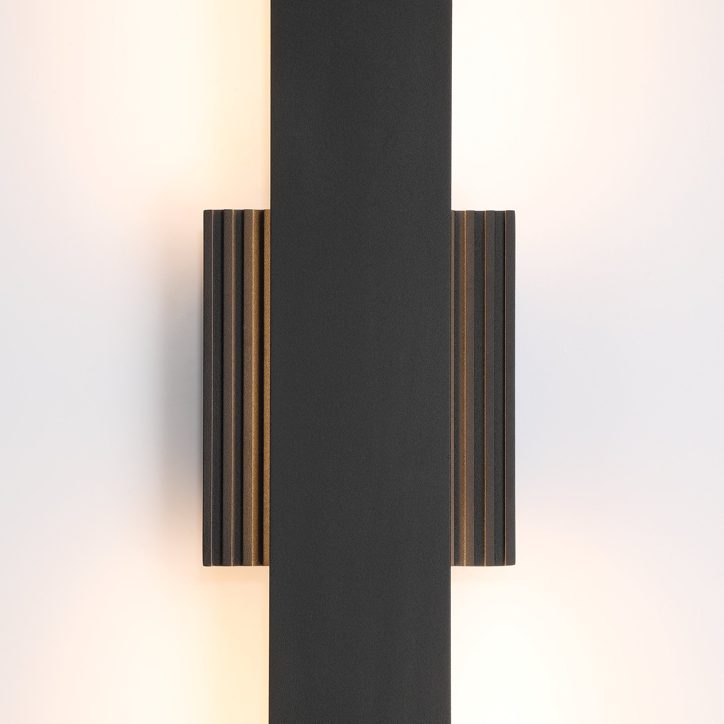 Jacks 36-inch Textured Black 5CCT LED Exterior Wall Sconce