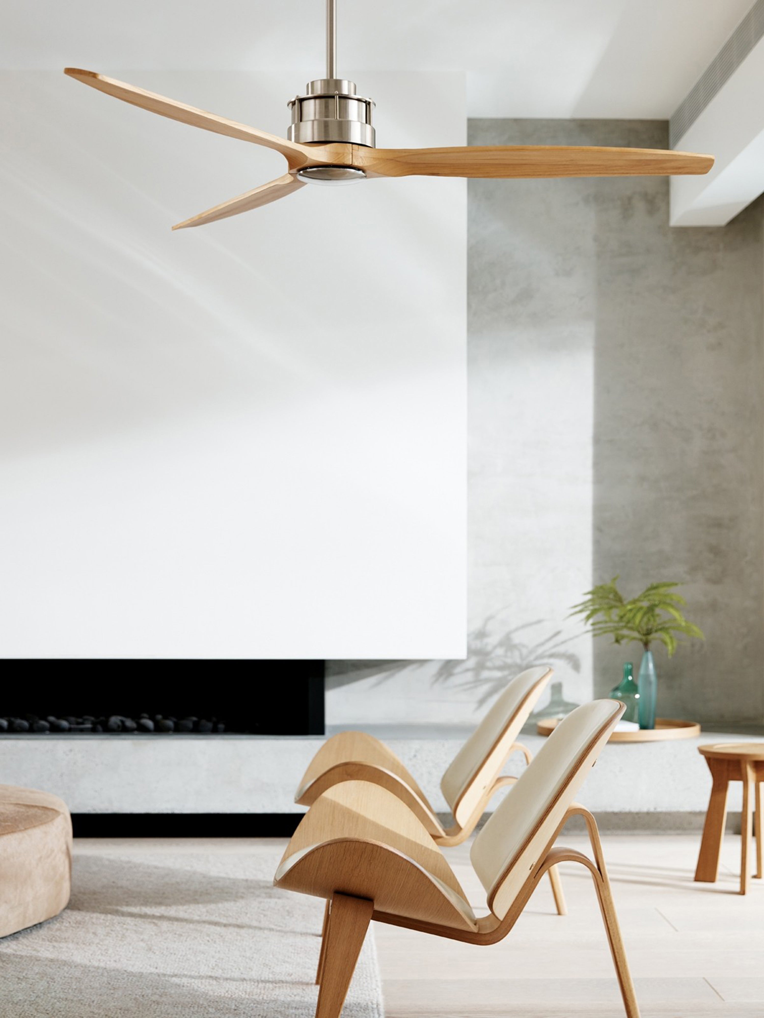 Akmani 60 Inch Chrome Fan with 0 Lights and Remote