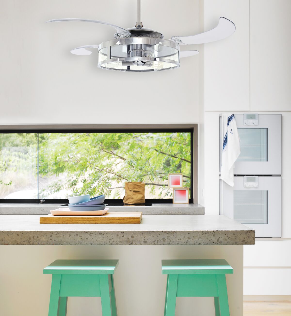 Classic 48 Inch 3 Light Chrome Fan with Retractable Blades