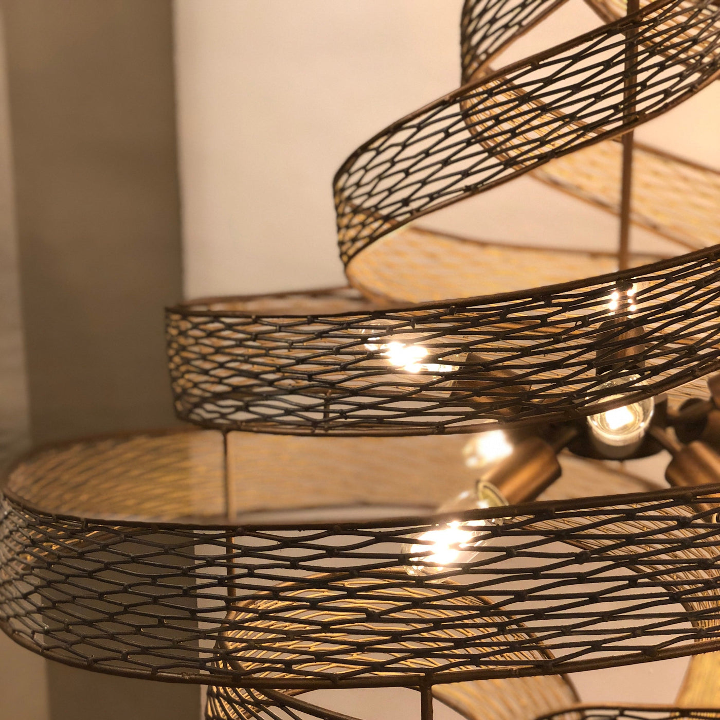 Flow 6 Light Twist Pendant