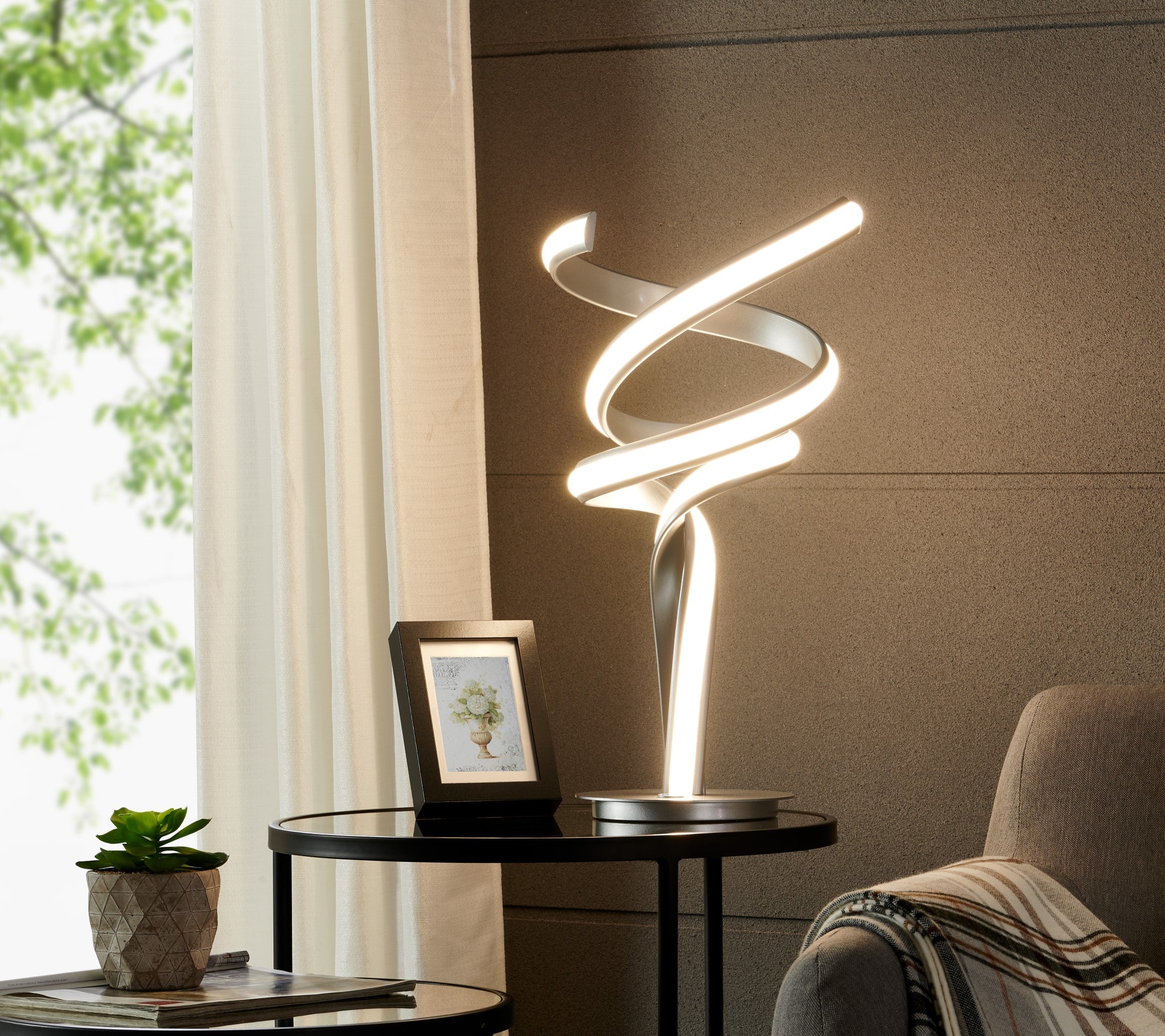 Munich Silver Table Lamp | LED Strip & Touch Dimmer