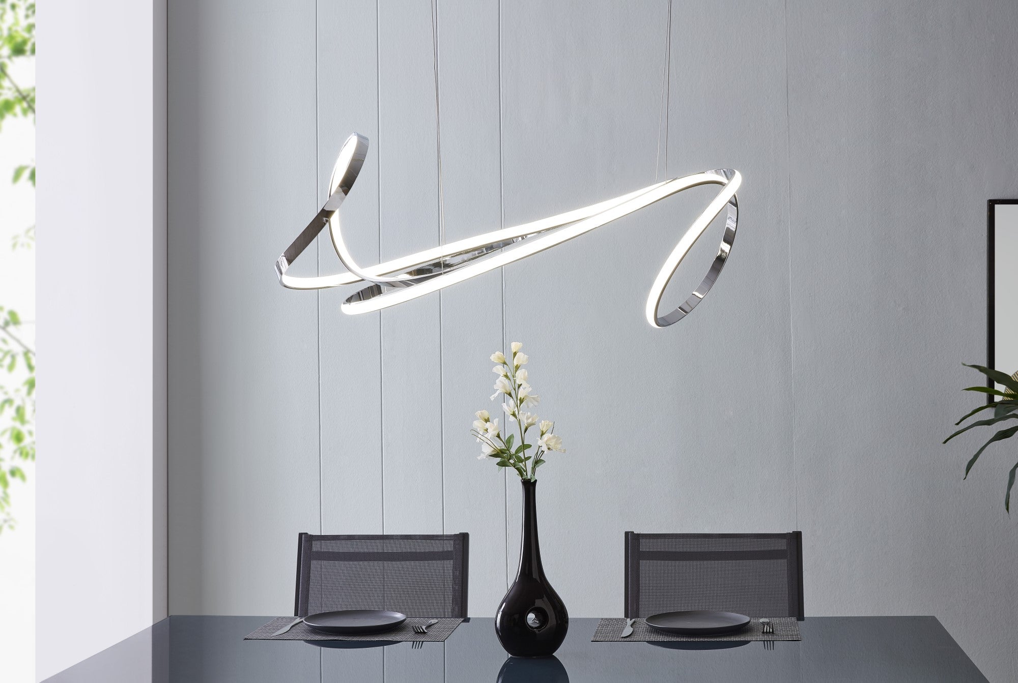 Moscow LED Chandelier | Chrome