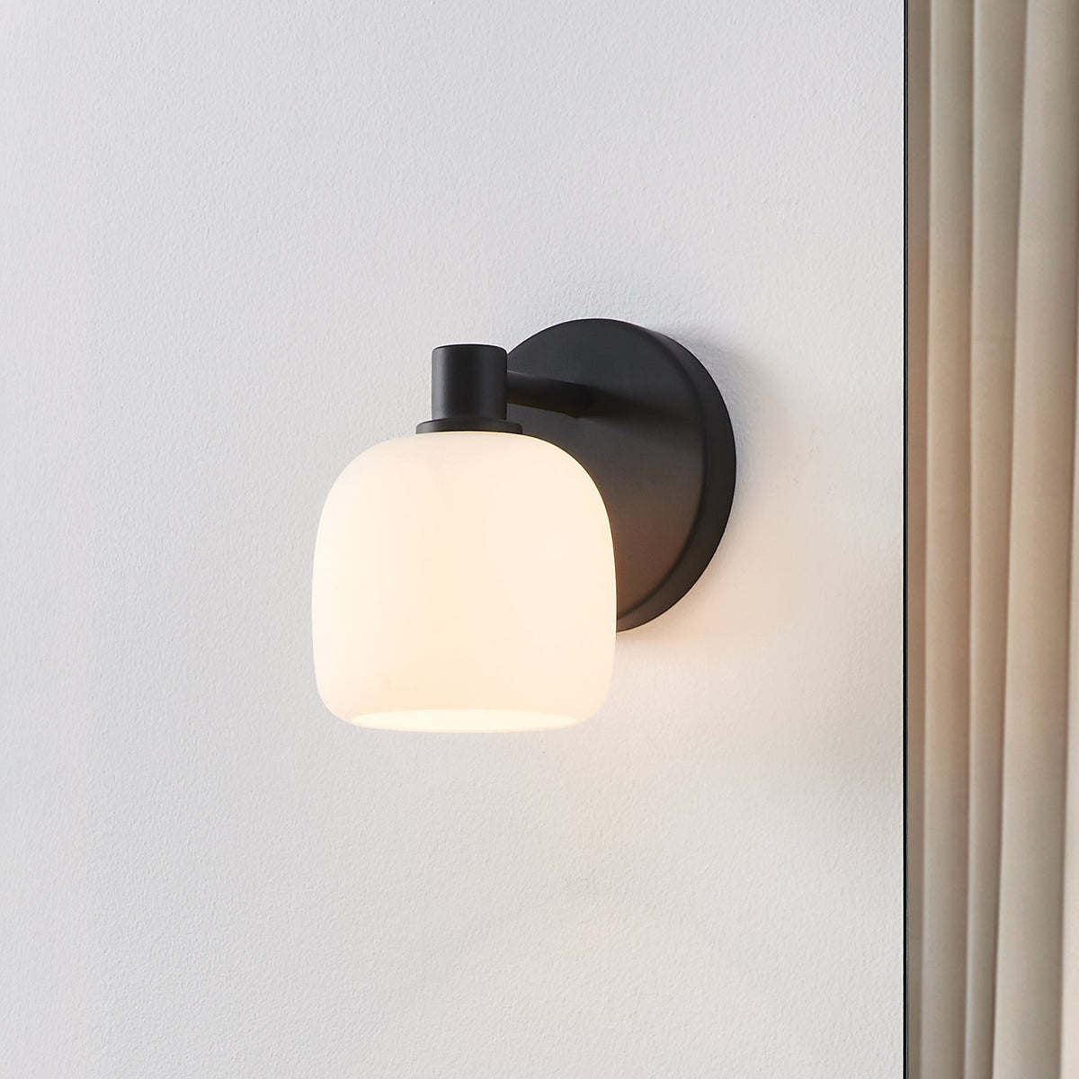 Valentina 5-inch 1-light Matte Black Vanity Light with Etched Opal Glass Shade