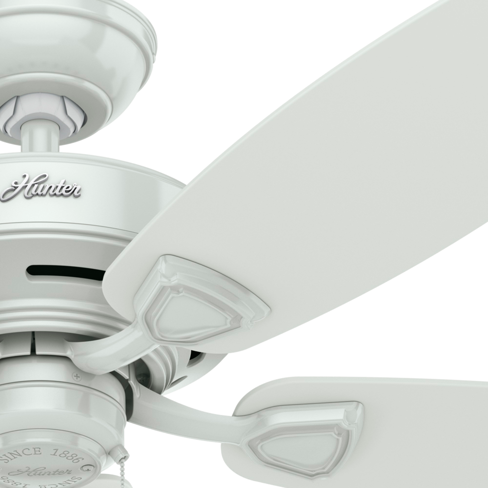 48 inch Sea Wind White Damp Rated Ceiling Fan and Pull Chain