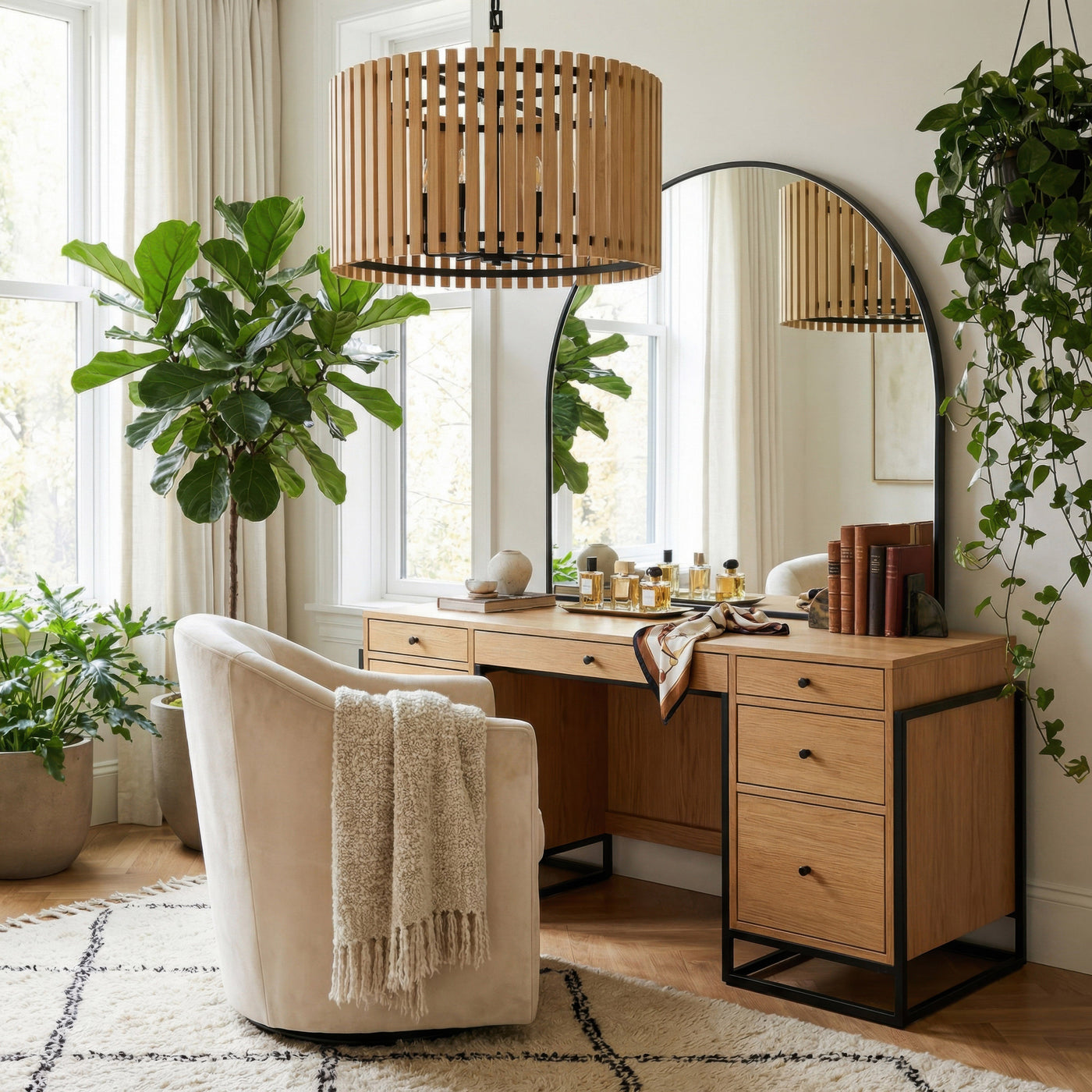 Suratto 8 Light Pendant