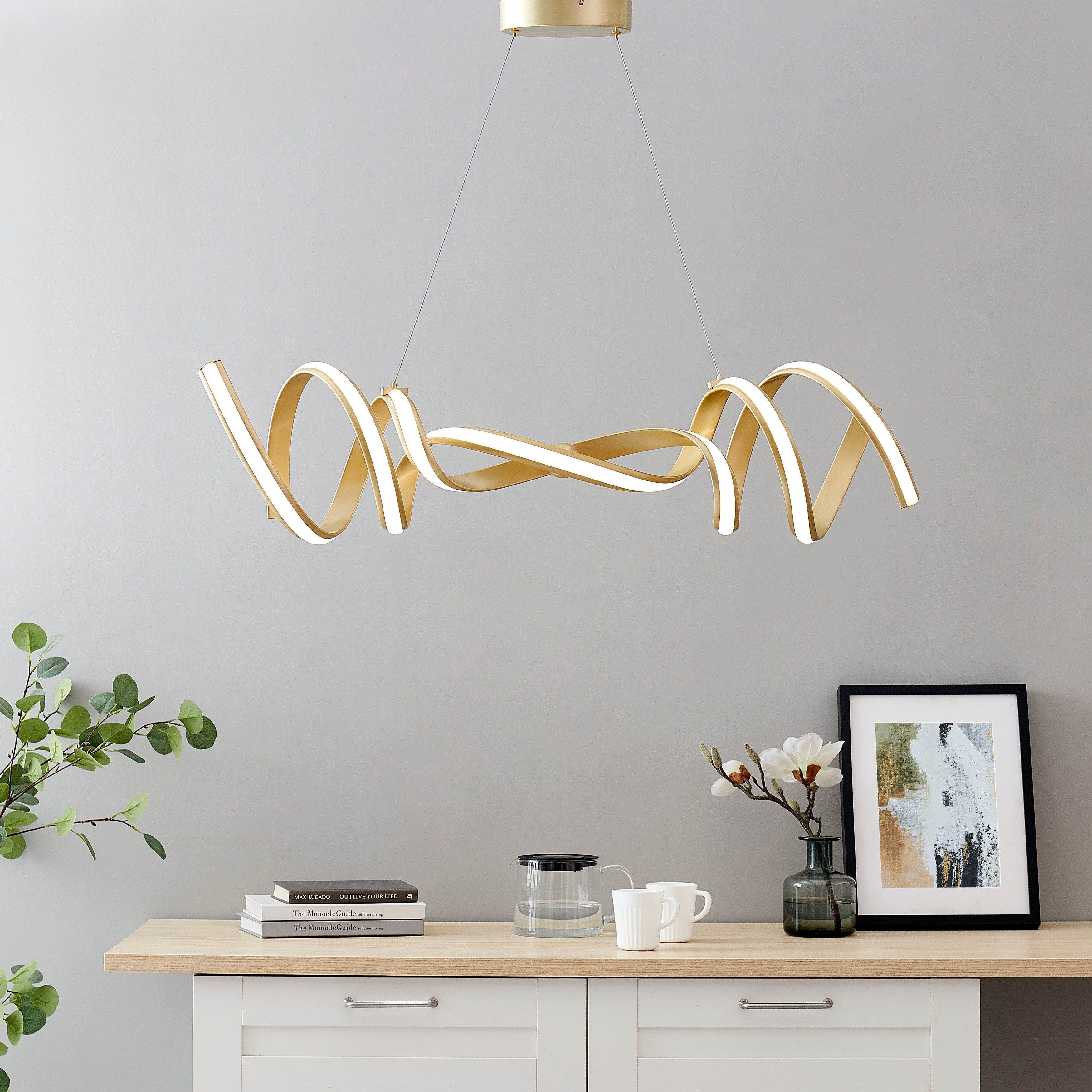 Munich LED Horizontal Chandelier | Gold