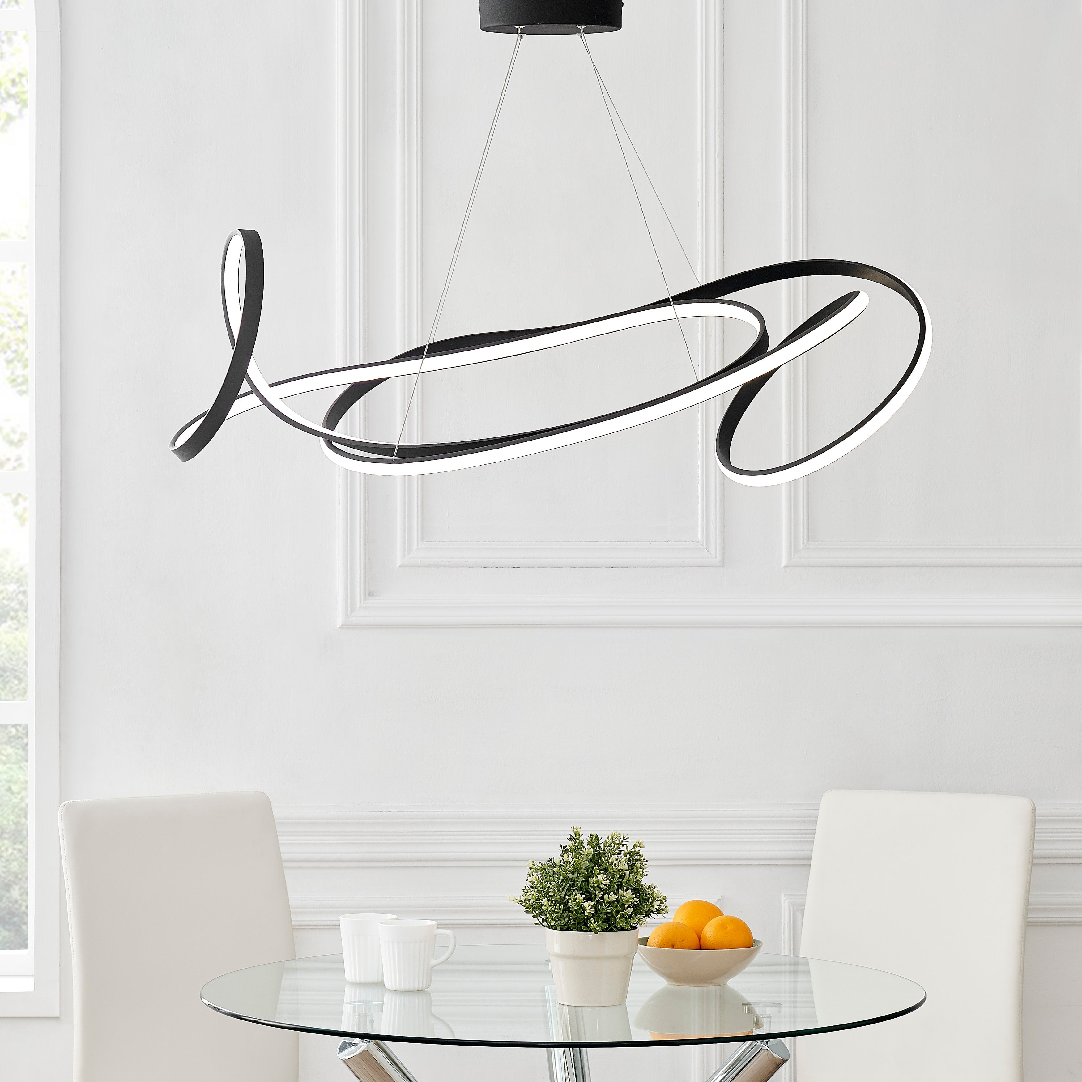 Moscow LED Chandelier | Black