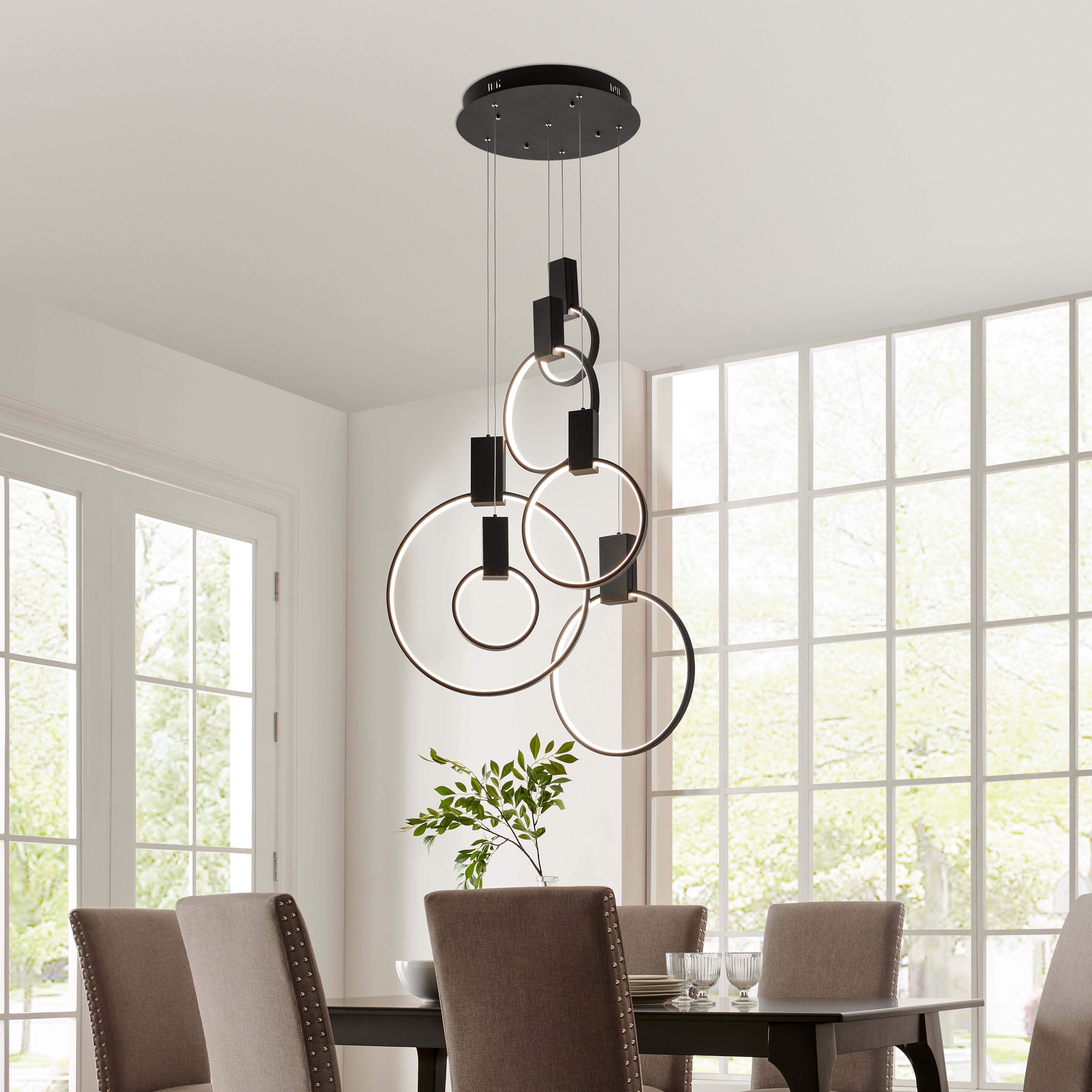 Hong Kong LED Circular Chandelier| Matte Black